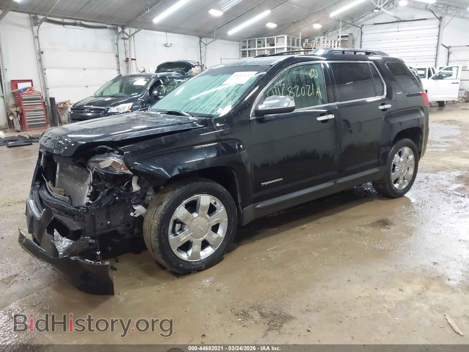 2010 GMC TERRAIN - VIN: 2CTFLJEY5A6319901 - Photo 2