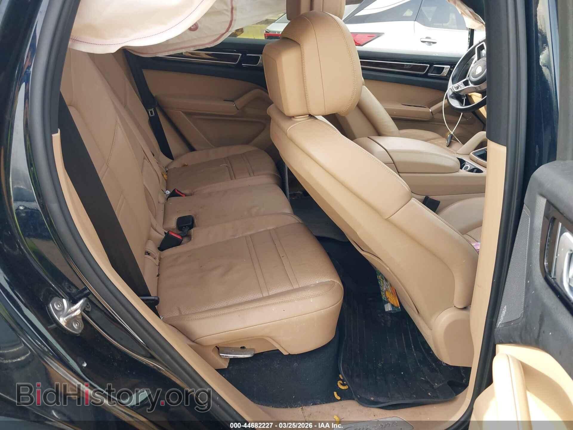 2020 PORSCHE CAYENNE - VIN: WP1AA2AYXLDA02304 - Фото 8
