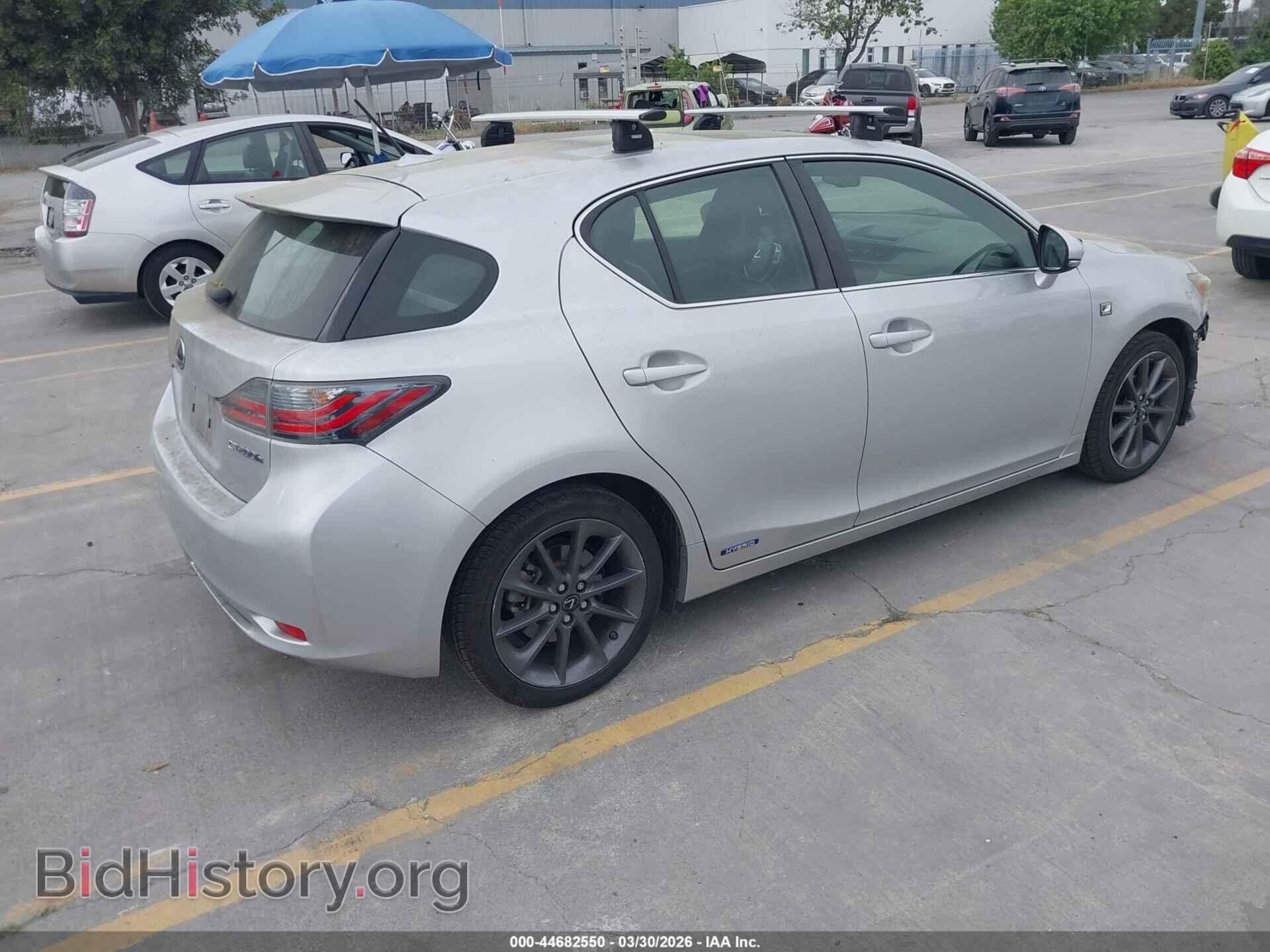 2012 LEXUS CT 200H - VIN: JTHKD5BH9C2068270 - Фото 4
