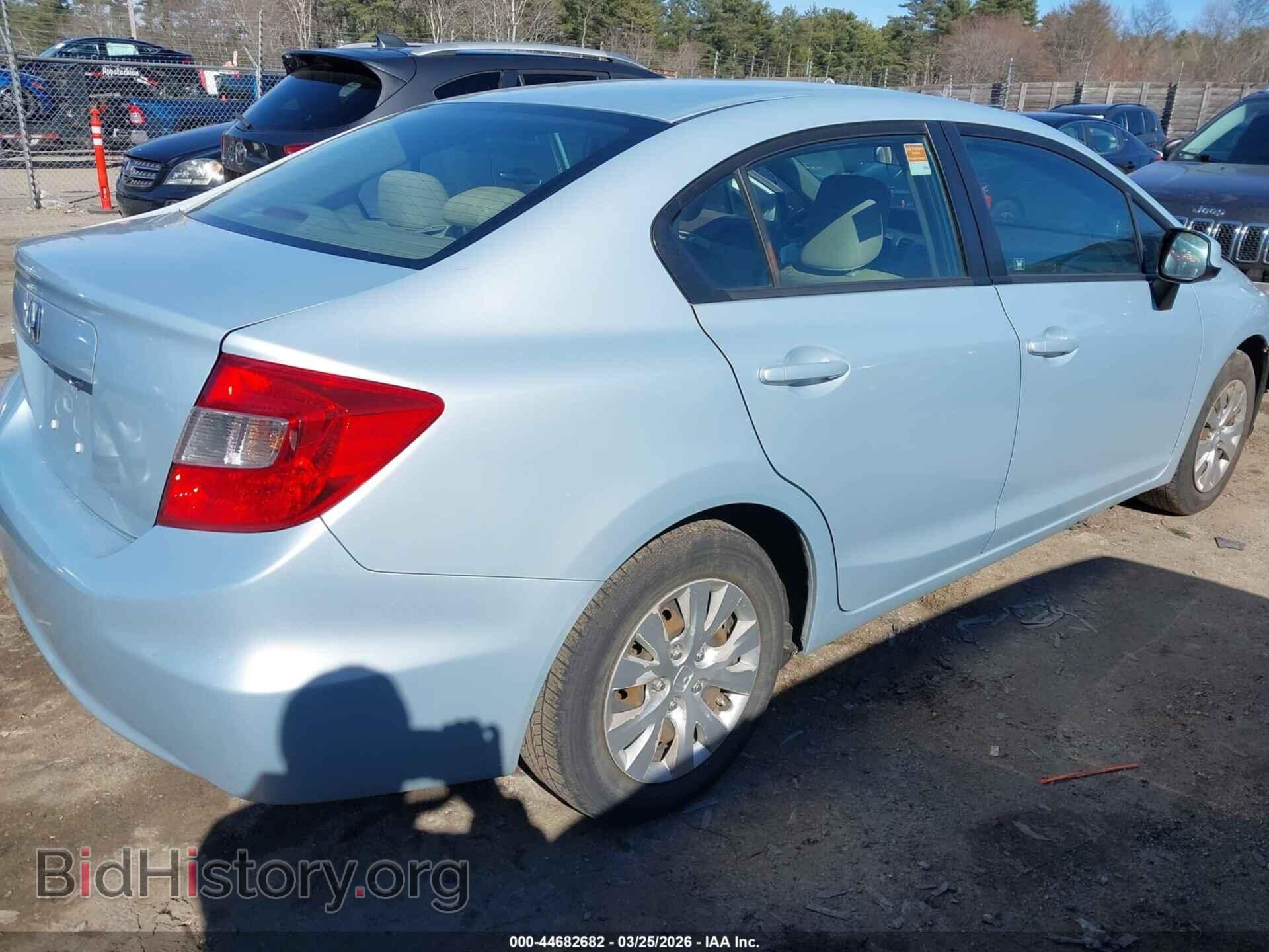 2012 HONDA CIVIC - VIN: 2HGFB2F55CH528623 - Фото 4