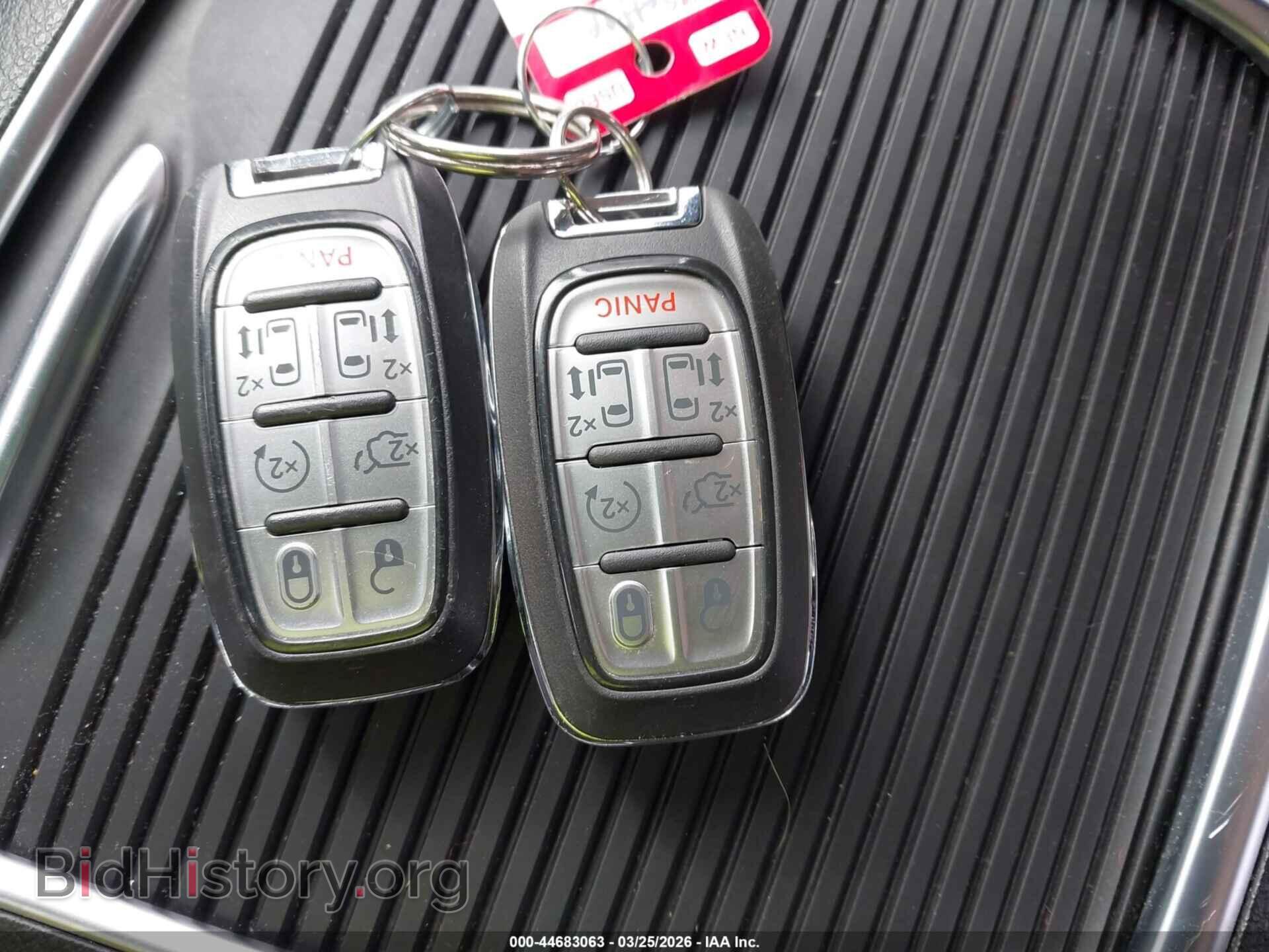 2023 CHRYSLER PACIFICA - VIN: 2C4RC1GG2PR520806 - Photo 11