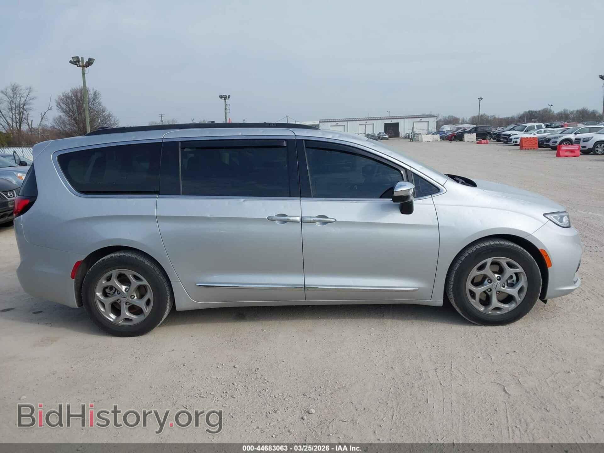 2023 CHRYSLER PACIFICA - VIN: 2C4RC1GG2PR520806 - Photo 13