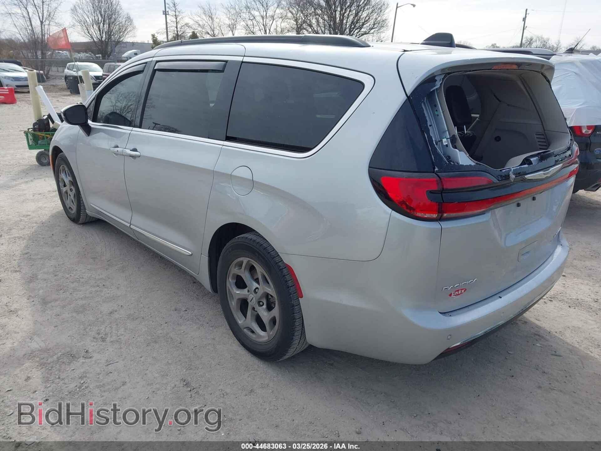 2023 CHRYSLER PACIFICA - VIN: 2C4RC1GG2PR520806 - Photo 3