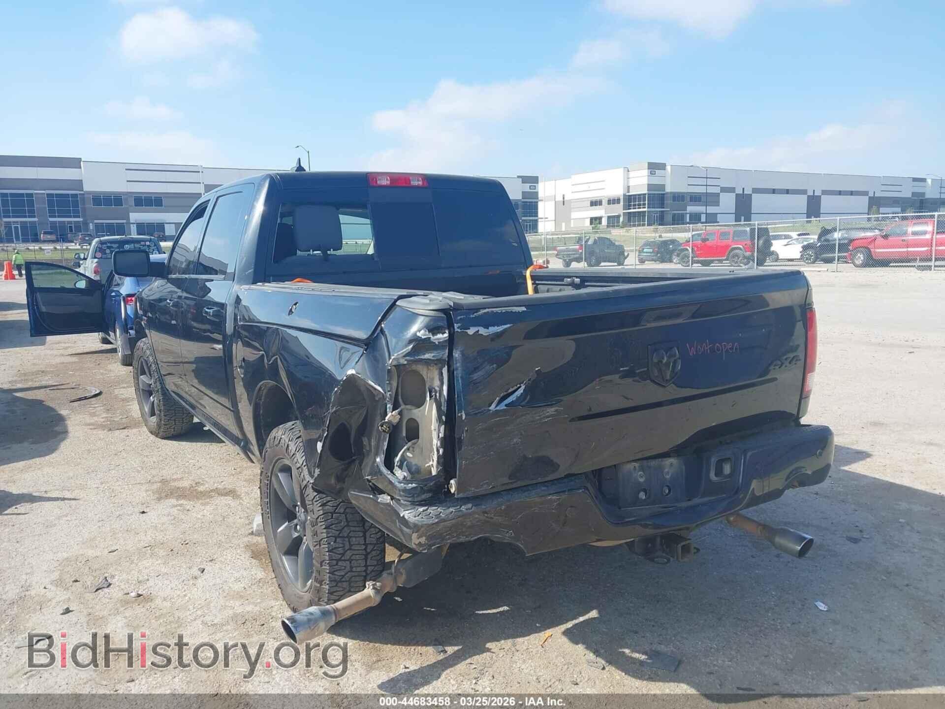 2018 RAM 1500 - VIN: 1C6RR7LM7JS355314 - Фото 3