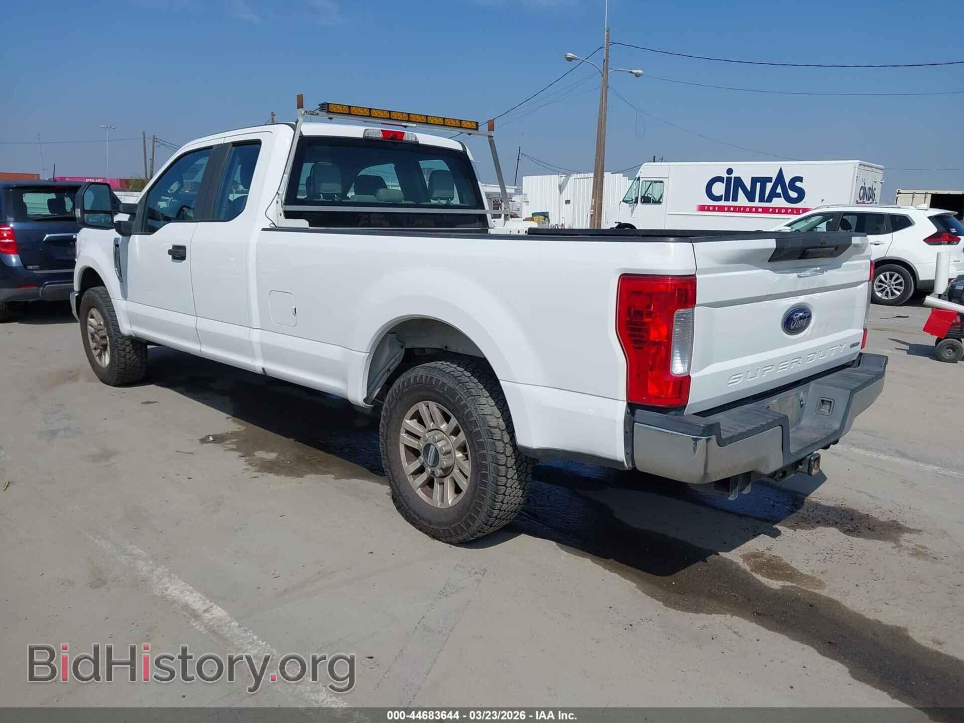 2017 FORD F-250 - VIN: 1FT7X2A63HEB41037 - Фото 3