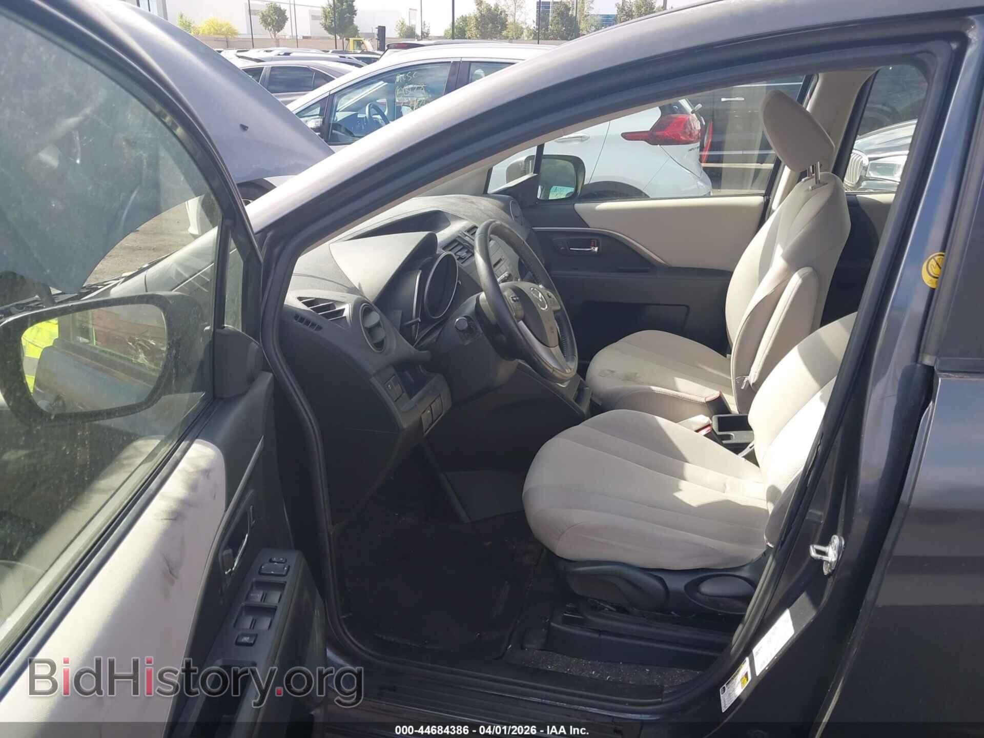 2014 MAZDA MAZDA5 - VIN: JM1CW2CL4E0162895 - Photo 5