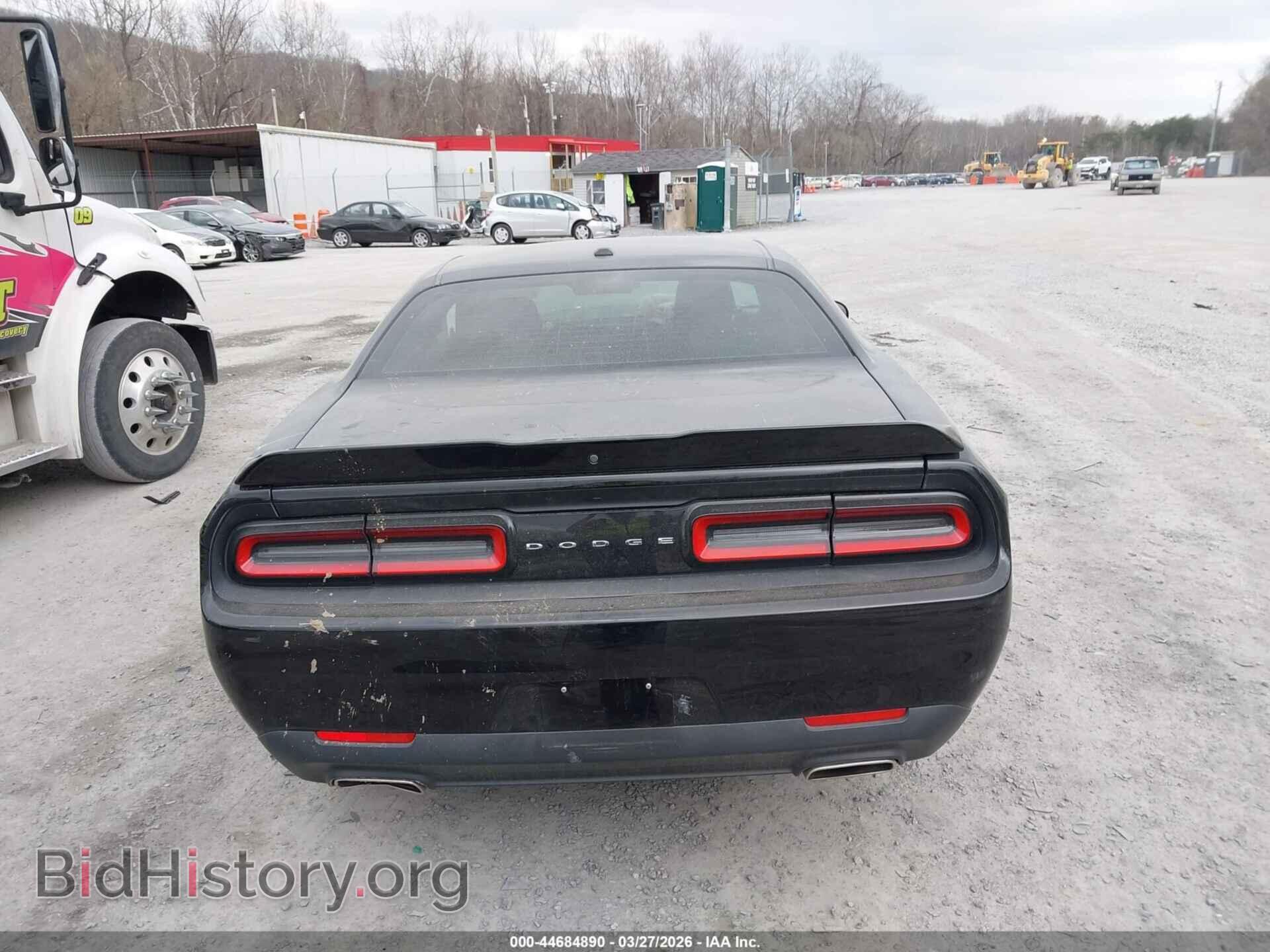 2019 DODGE CHALLENGER - VIN: 2C3CDZAG9KH669324 - Photo 17