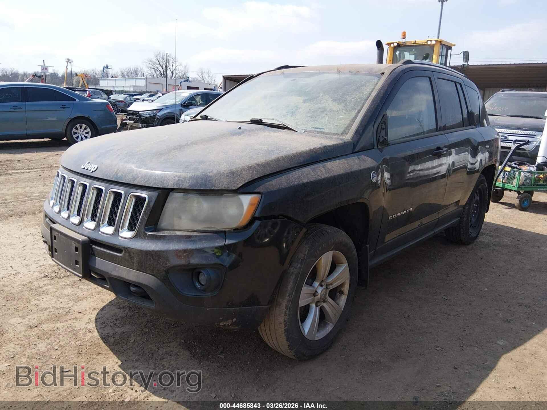 2012 JEEP COMPASS - VIN: 1C4NJDCB5CD568538 - Photo 2