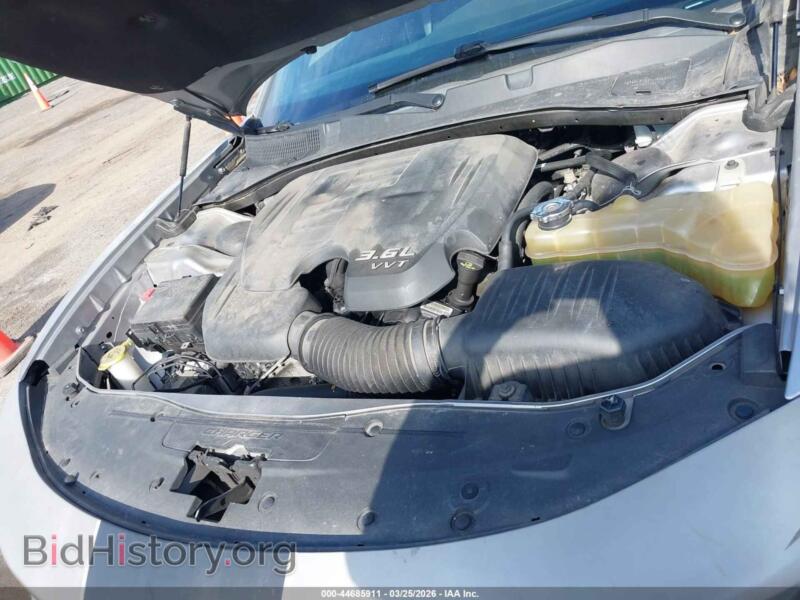 2016 Dodge CHARGER (VIN 2C3CDXHG2GH246392) — фото 10 из 17