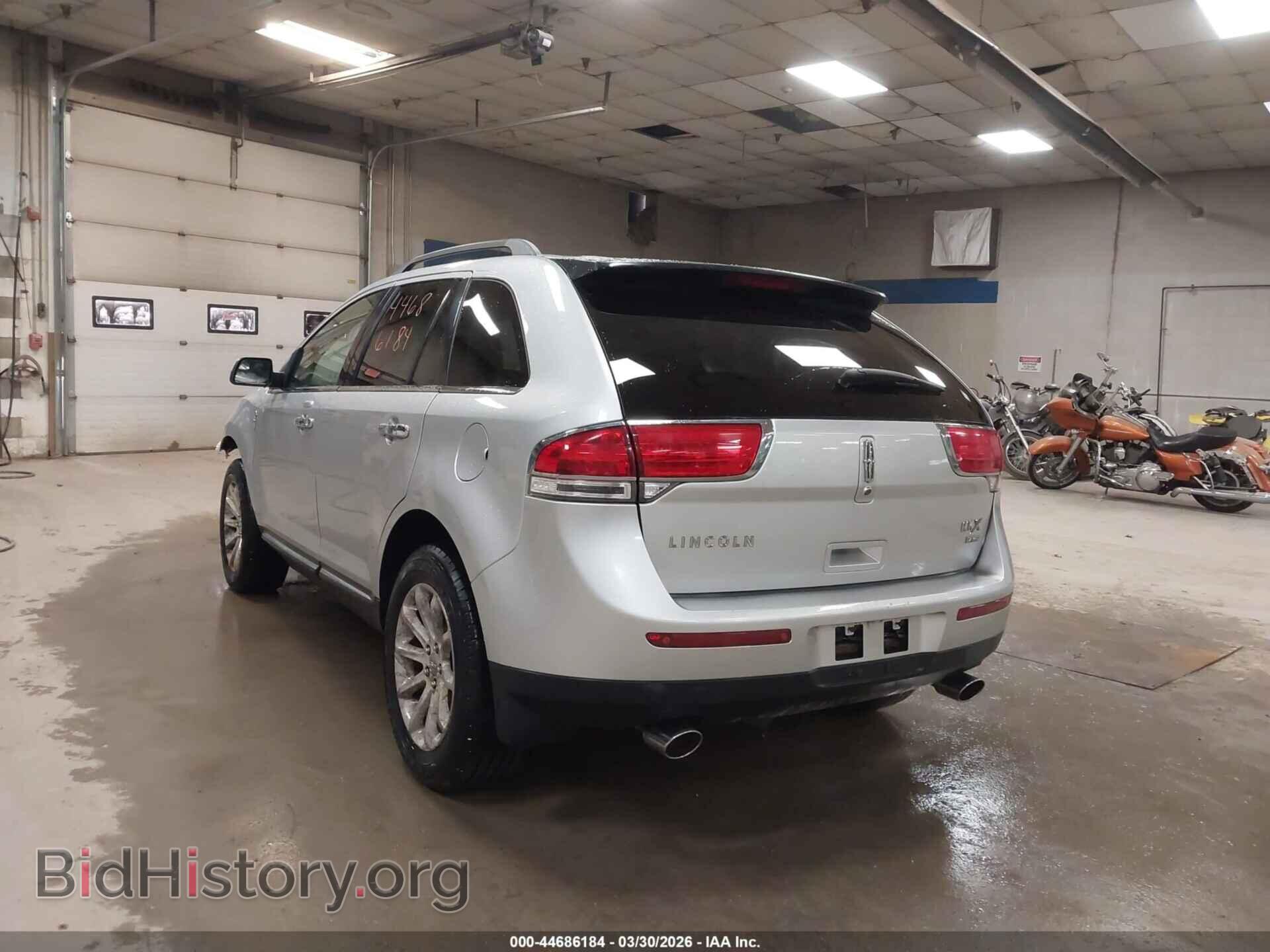 2011 LINCOLN MKX - VIN: 2LMDJ8JK2BBJ30912 - Фото 3