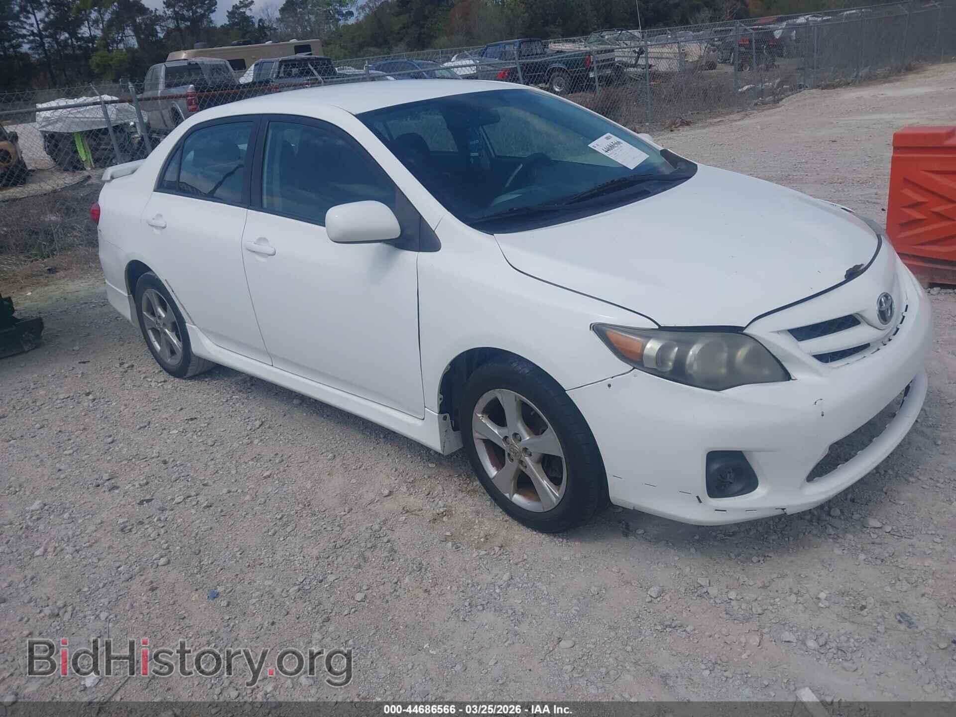Photo 2T1BU4EEXBC733111 - TOYOTA COROLLA 2011