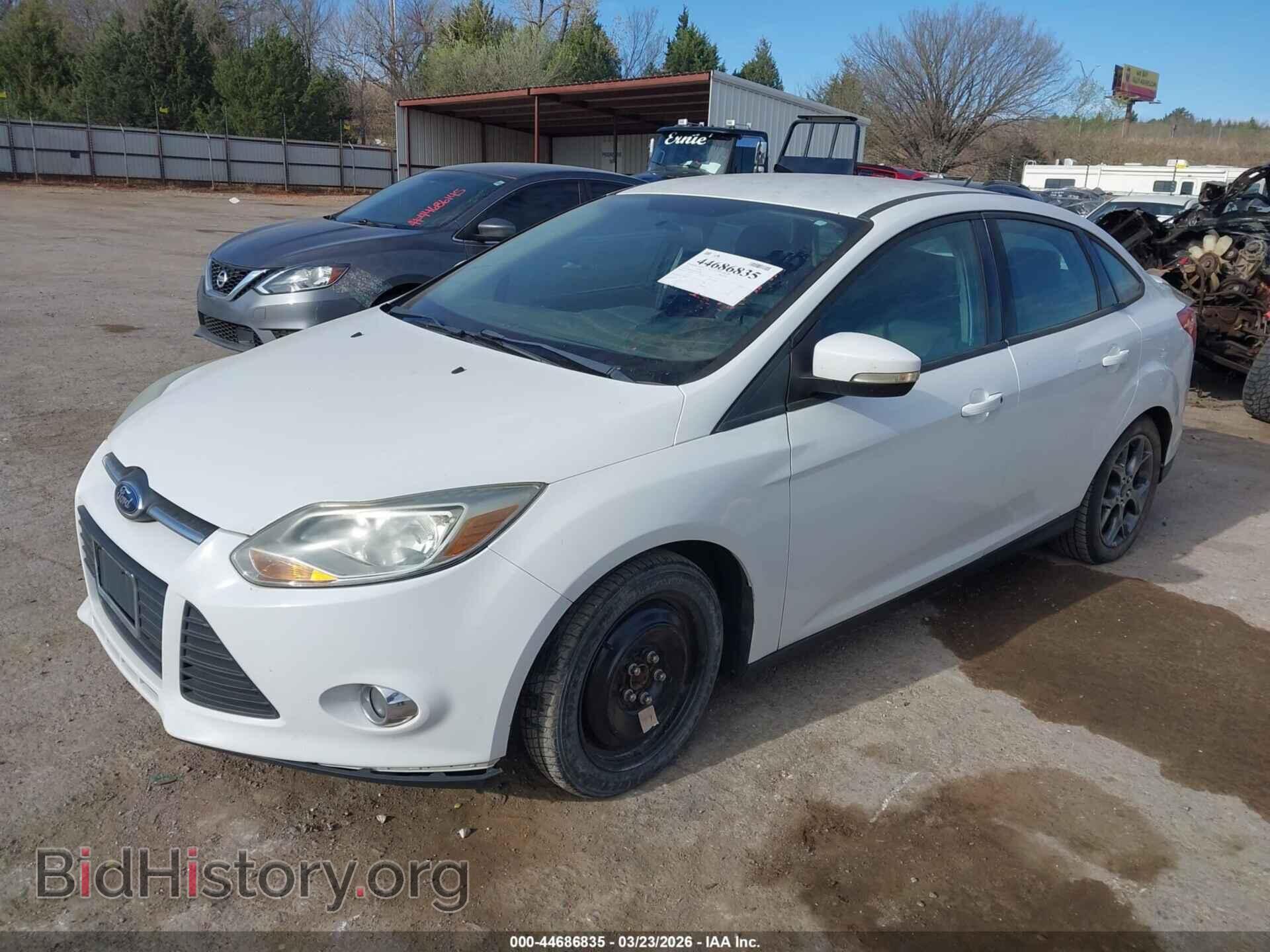 2014 FORD FOCUS - VIN: 1FADP3F20EL323984 - Фото 2