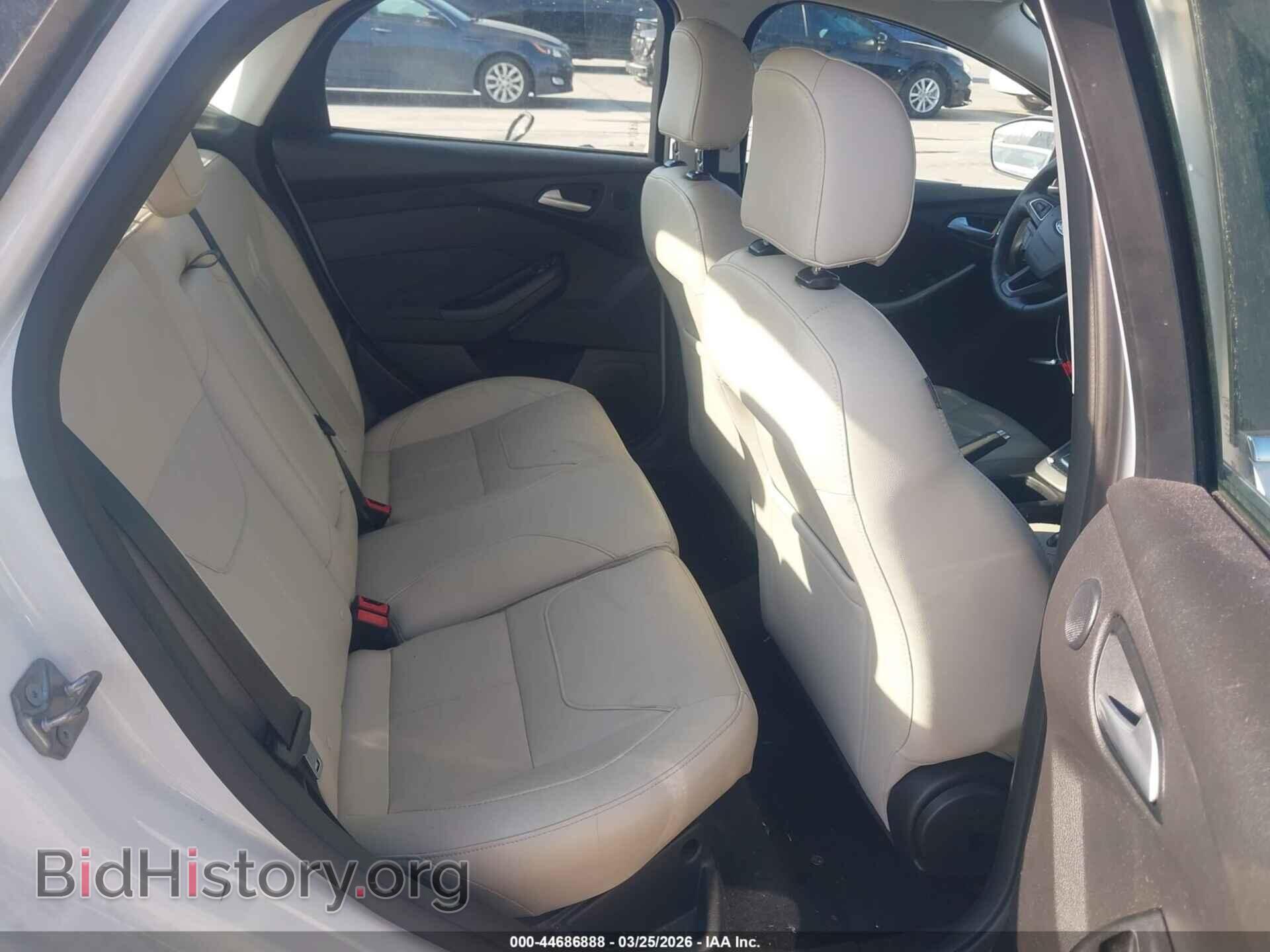 2017 FORD FOCUS - VIN: 1FADP3J23HL330844 - Фото 8