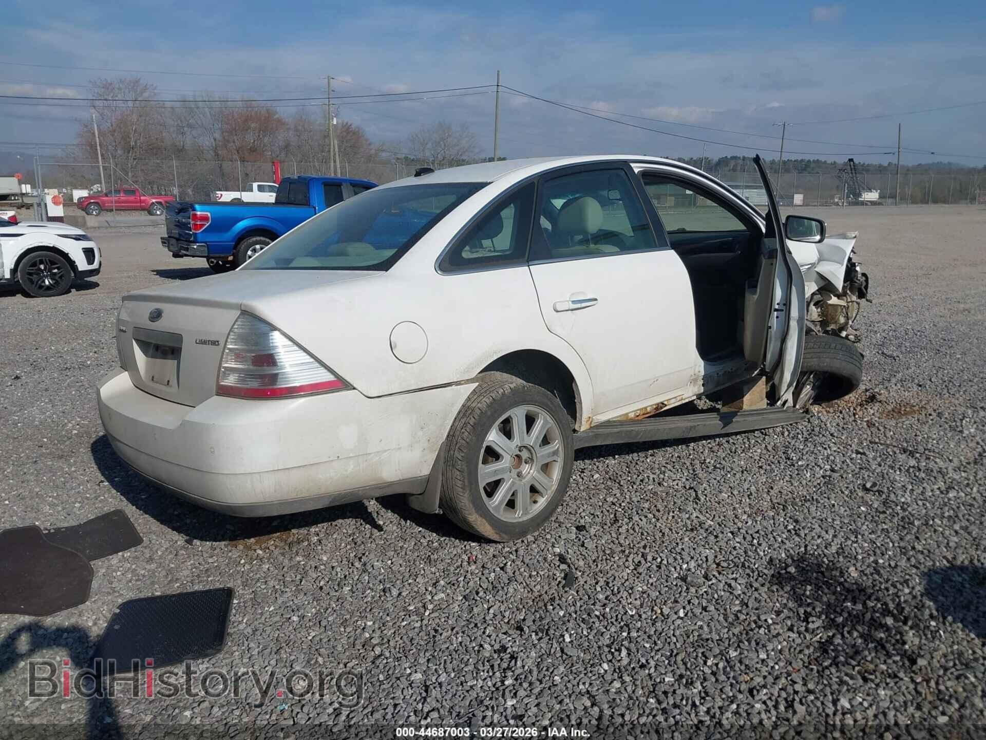 2008 FORD TAURUS - VIN: 1FAHP25W88G130611 - Фото 4