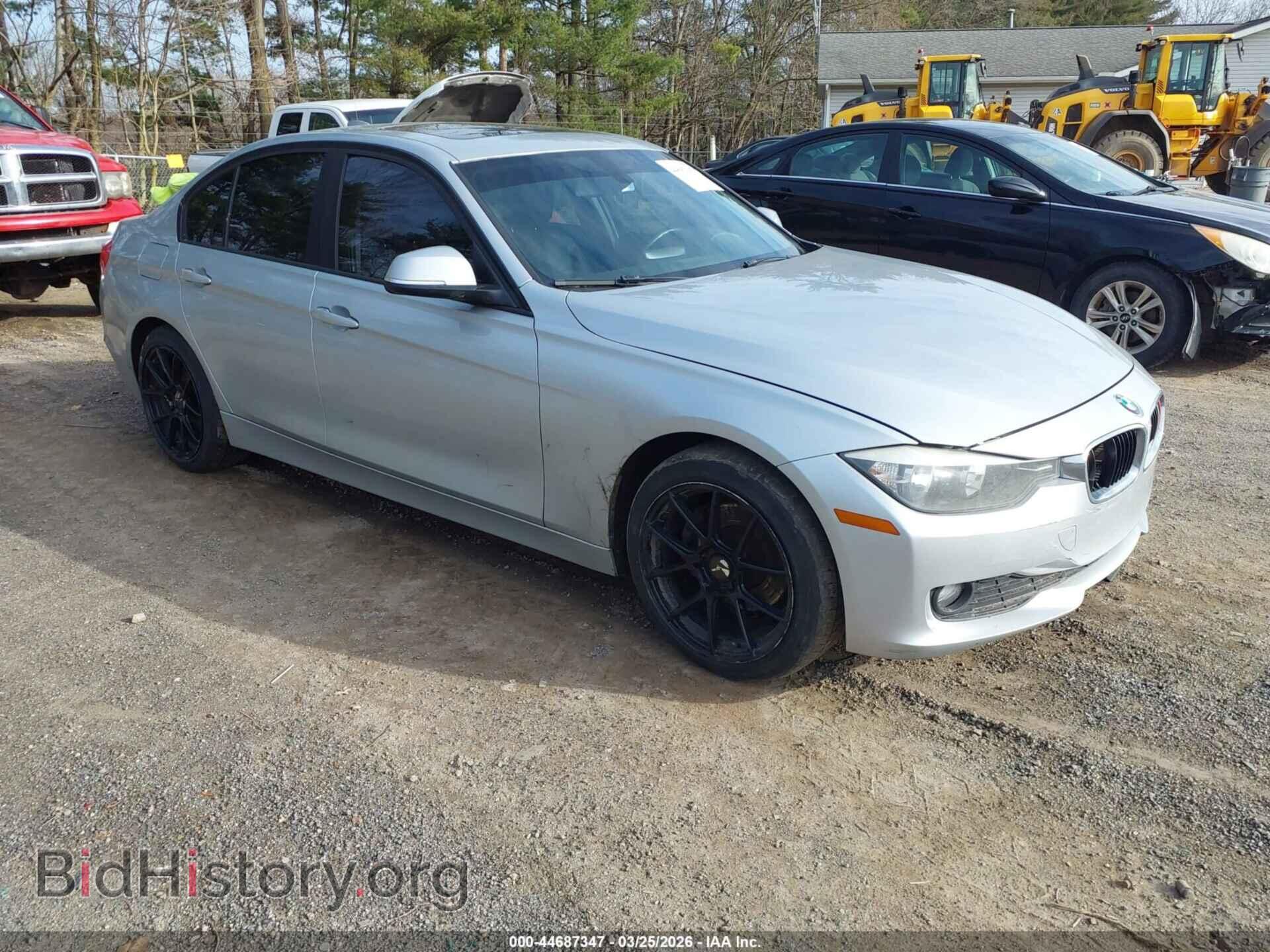 Photo WBA3C3C58EF983833 - BMW 320I 2014