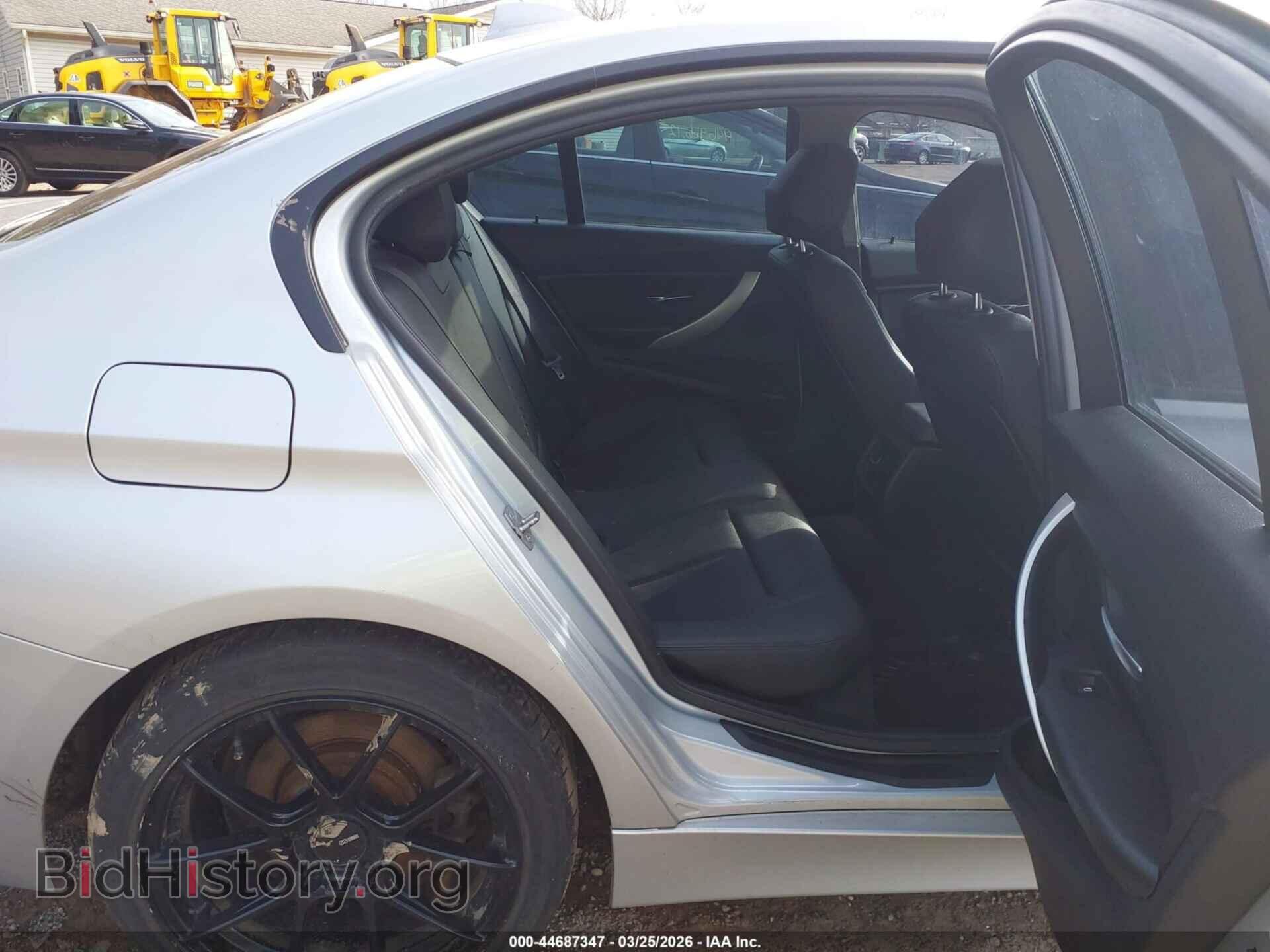 2014 BMW 320I - VIN: WBA3C3C58EF983833 - Фото 8