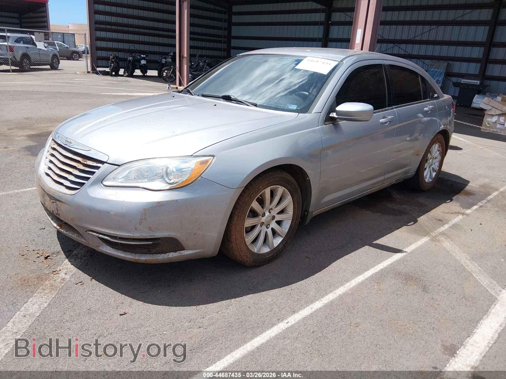 2013 CHRYSLER 200 - VIN: 1C3CCBBB4DN632687 - Photo 2