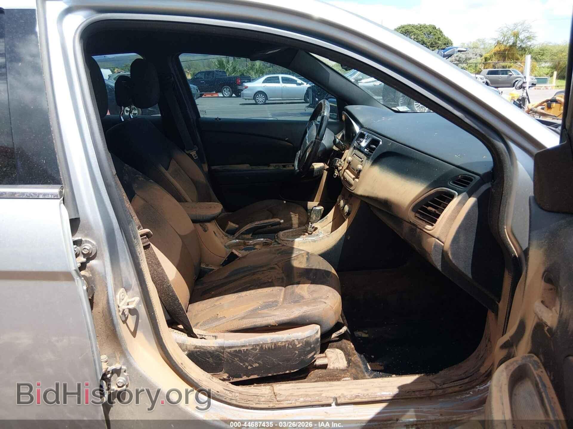2013 CHRYSLER 200 - VIN: 1C3CCBBB4DN632687 - Photo 5