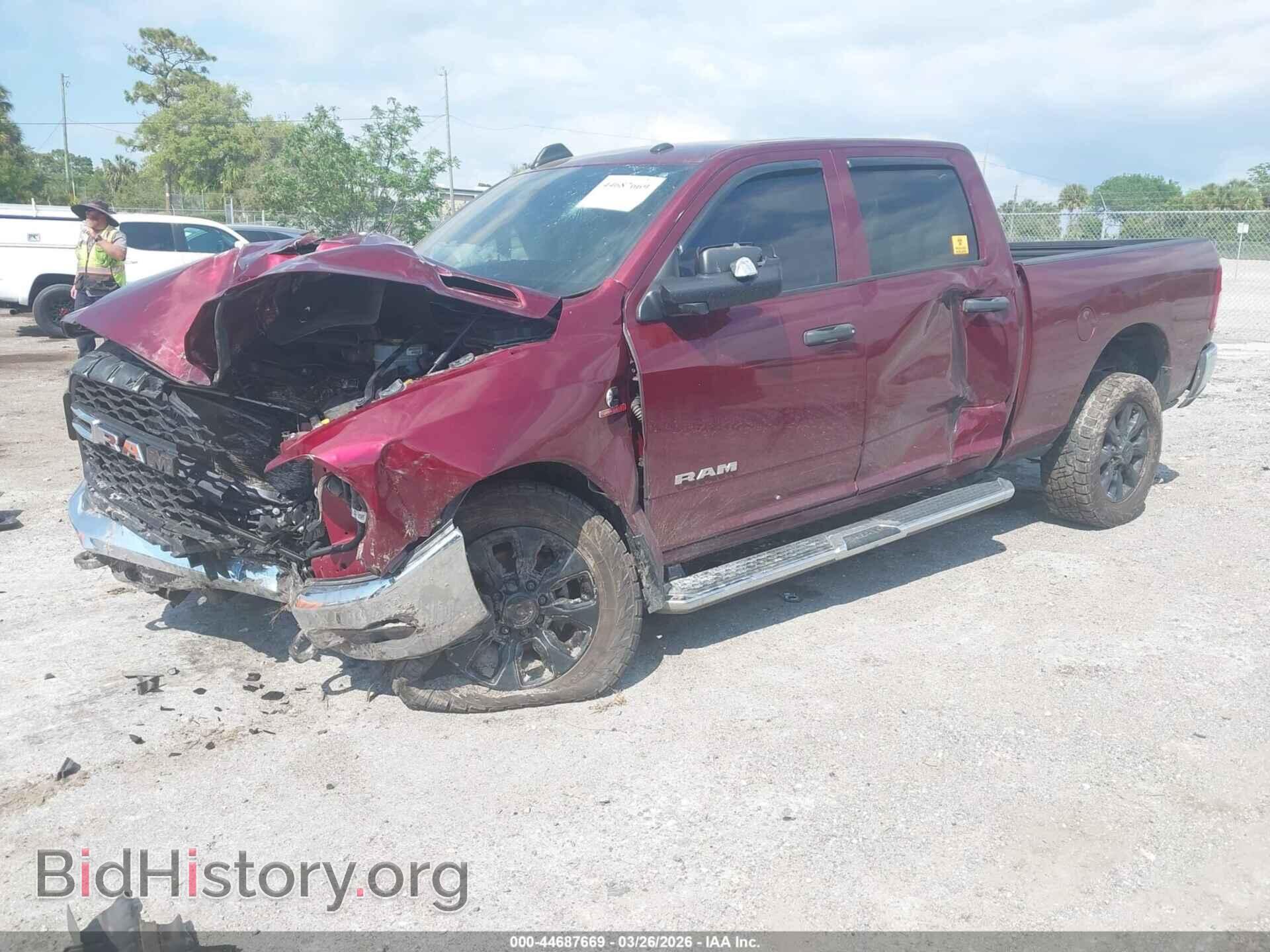 2022 RAM 2500 - VIN: 3C6UR5CL2NG154858 - Фото 2