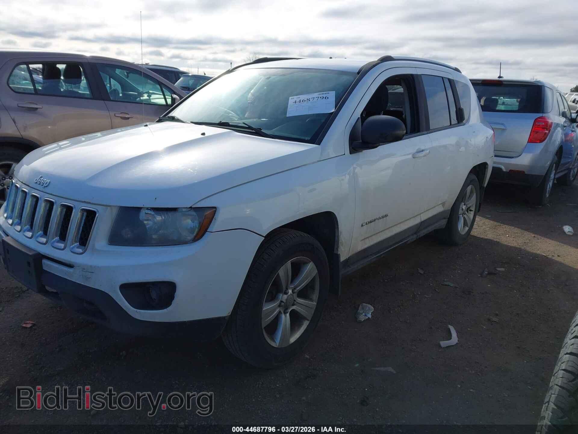 2014 JEEP COMPASS - VIN: 1C4NJDBB4ED734858 - Photo 2