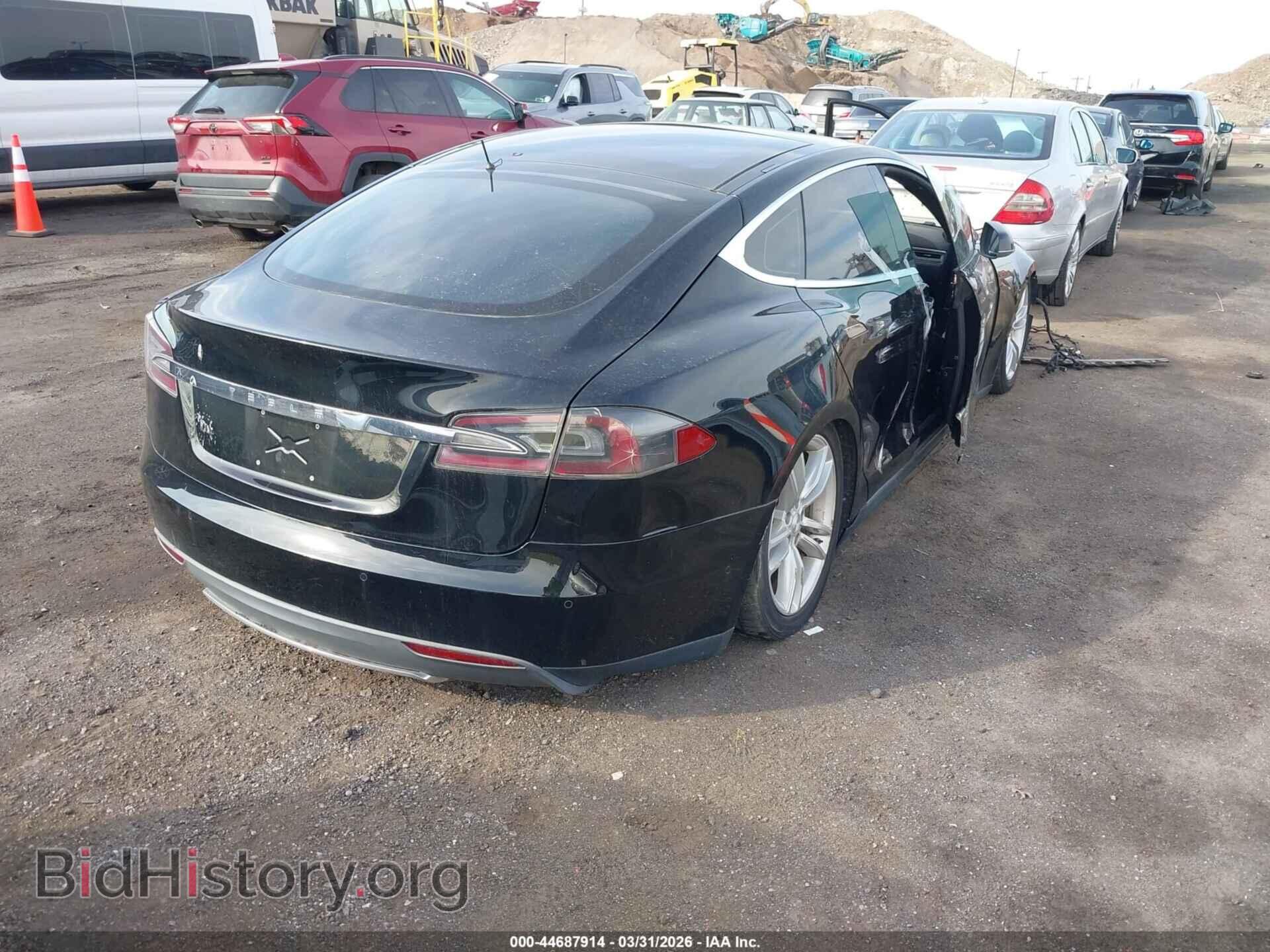 2014 TESLA MODEL S - VIN: 5YJSA1H23EFP64497 - Photo 4