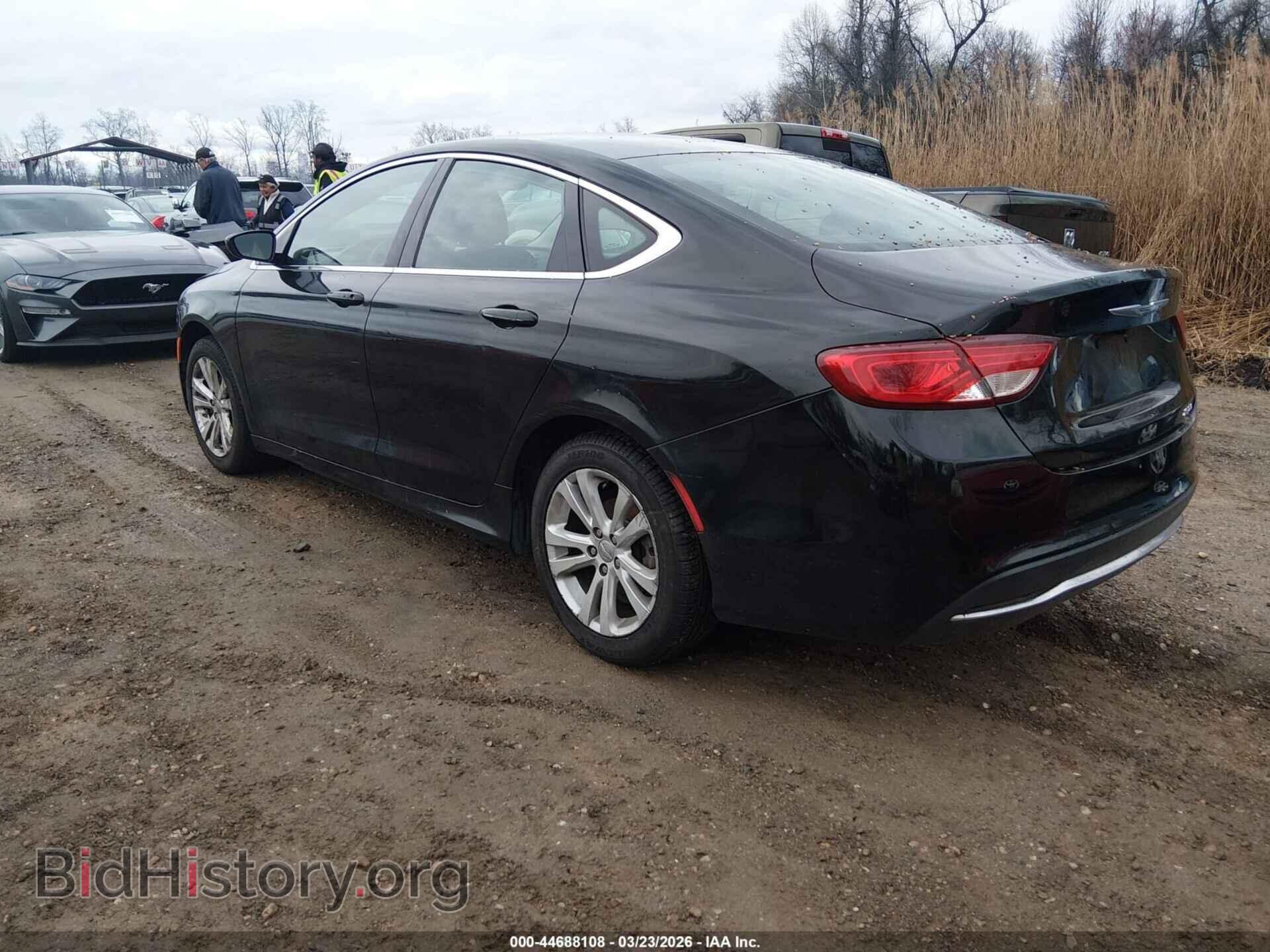 2016 CHRYSLER 200 - VIN: 1C3CCCAB5GN105172 - Фото 3