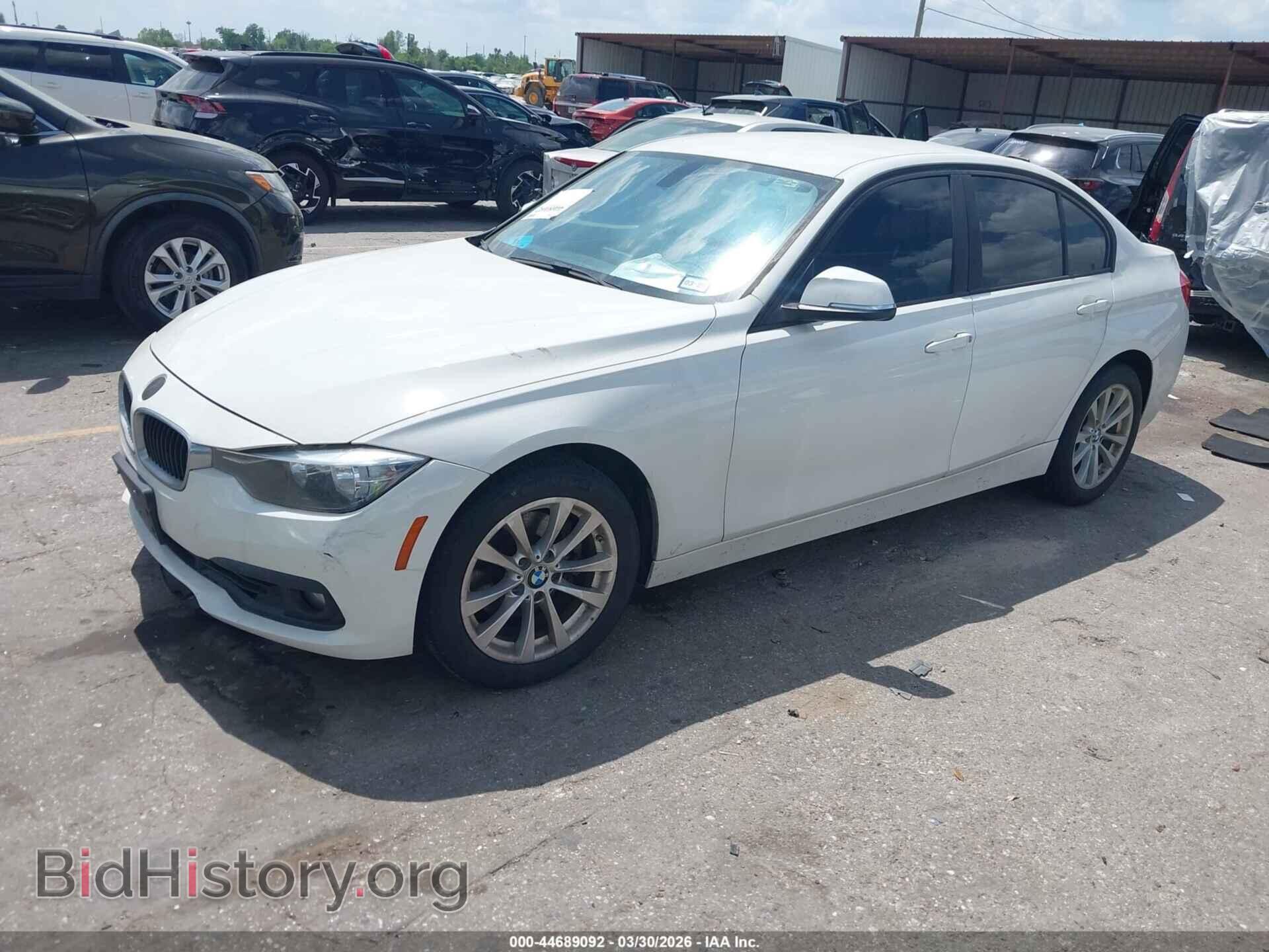 2016 BMW 320I - VIN: WBA8E1G57GNU12132 - Photo 2