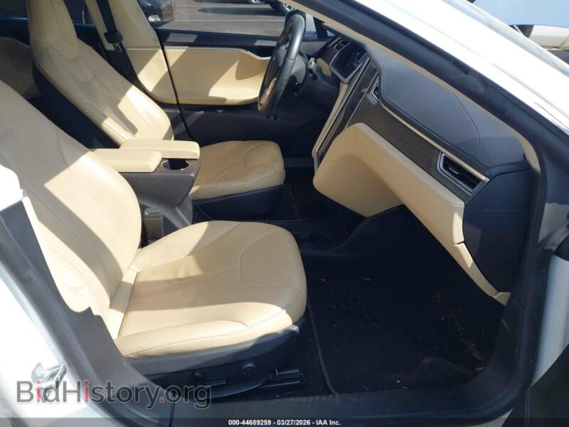 2013 Tesla MODEL S (VIN 5YJSA1DN2DFP26998) — фото 5 из 18