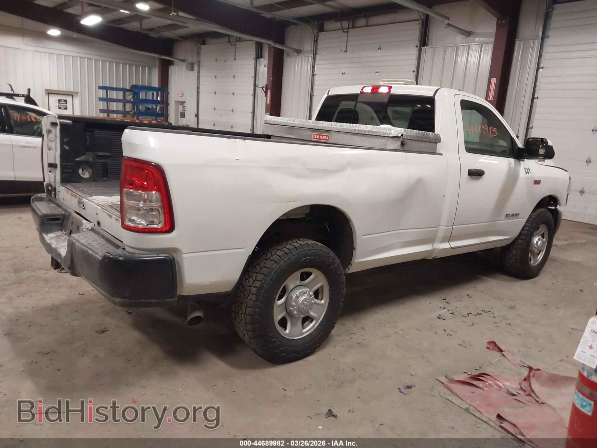 2022 RAM 2500 - VIN: 3C6MR5AJ0NG124632 - Фото 4
