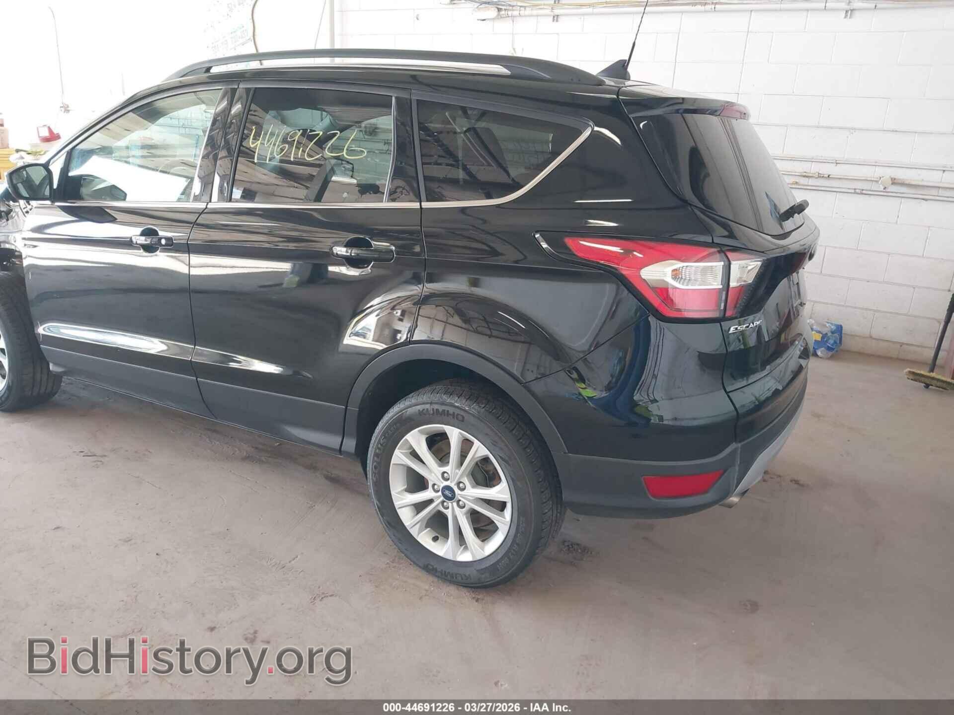 2018 FORD ESCAPE - VIN: 1FMCU9GD3JUD21809 - Фото 3