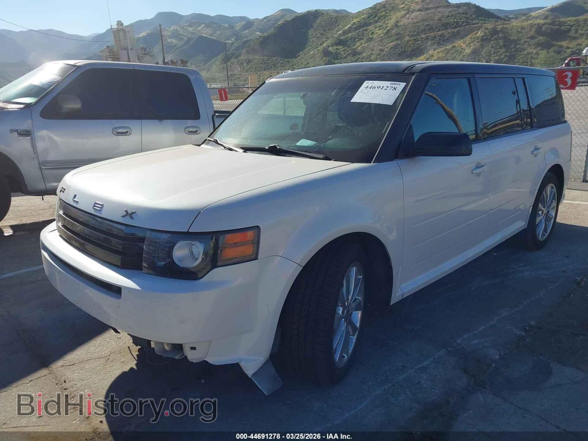 2011 FORD FLEX - VIN: 2FMGK5DC0BBD16876 - Фото 2