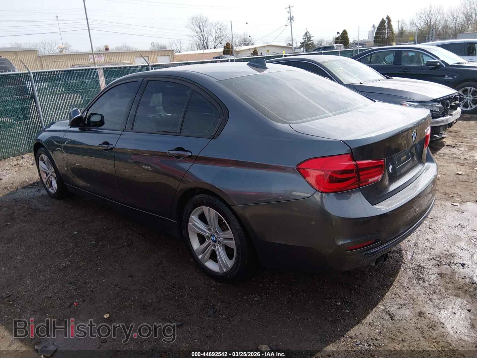 2016 BMW 328I - VIN: WBA8E9G53GNU30092 - Фото 3