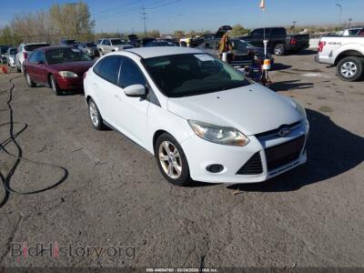 2014 Ford FOCUS SE, белый — VIN 1FADP3F24EL255527, IAAI