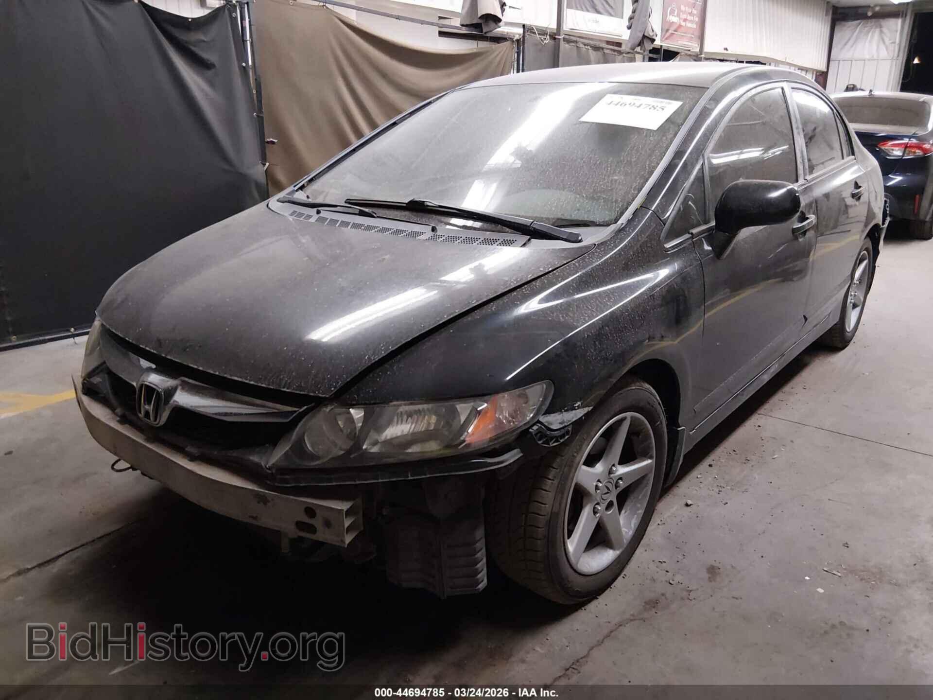 2011 HONDA CIVIC - VIN: 2HGFA1F52BH304334 - Фото 2