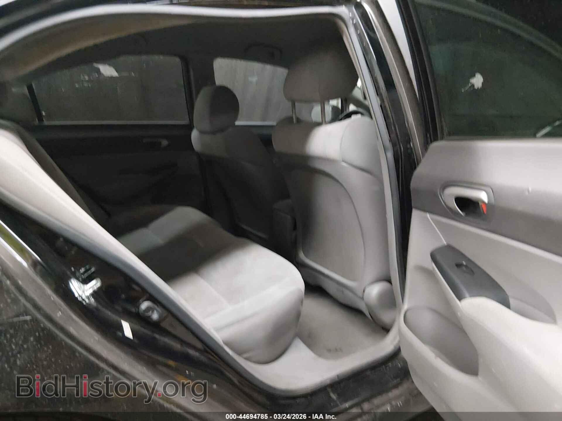 2011 HONDA CIVIC - VIN: 2HGFA1F52BH304334 - Фото 8