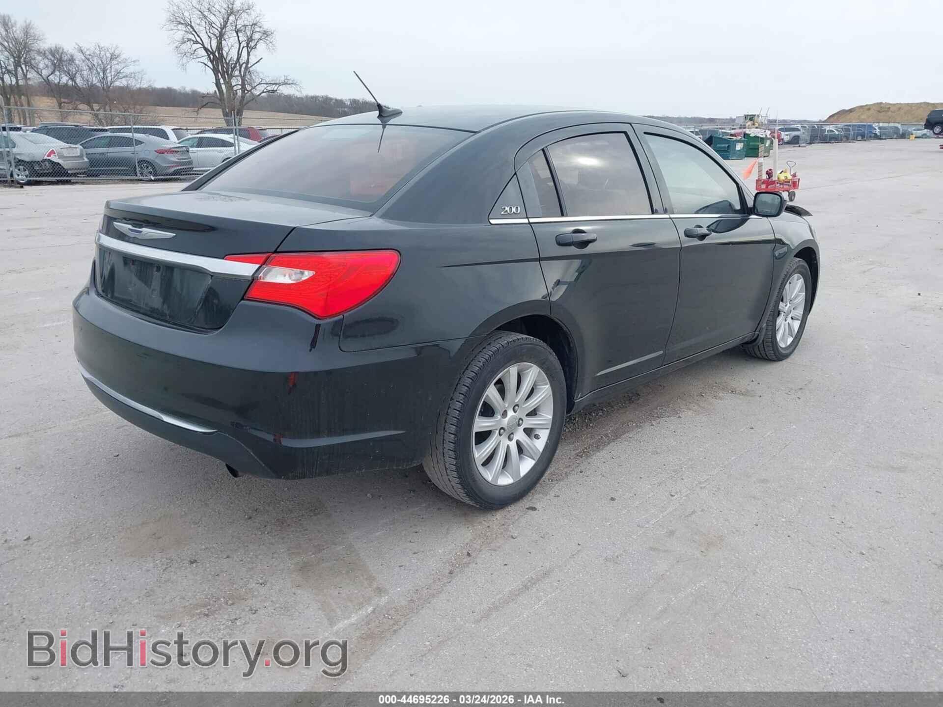 2013 CHRYSLER 200 - VIN: 1C3CCBBB6DN543171 - Фото 4