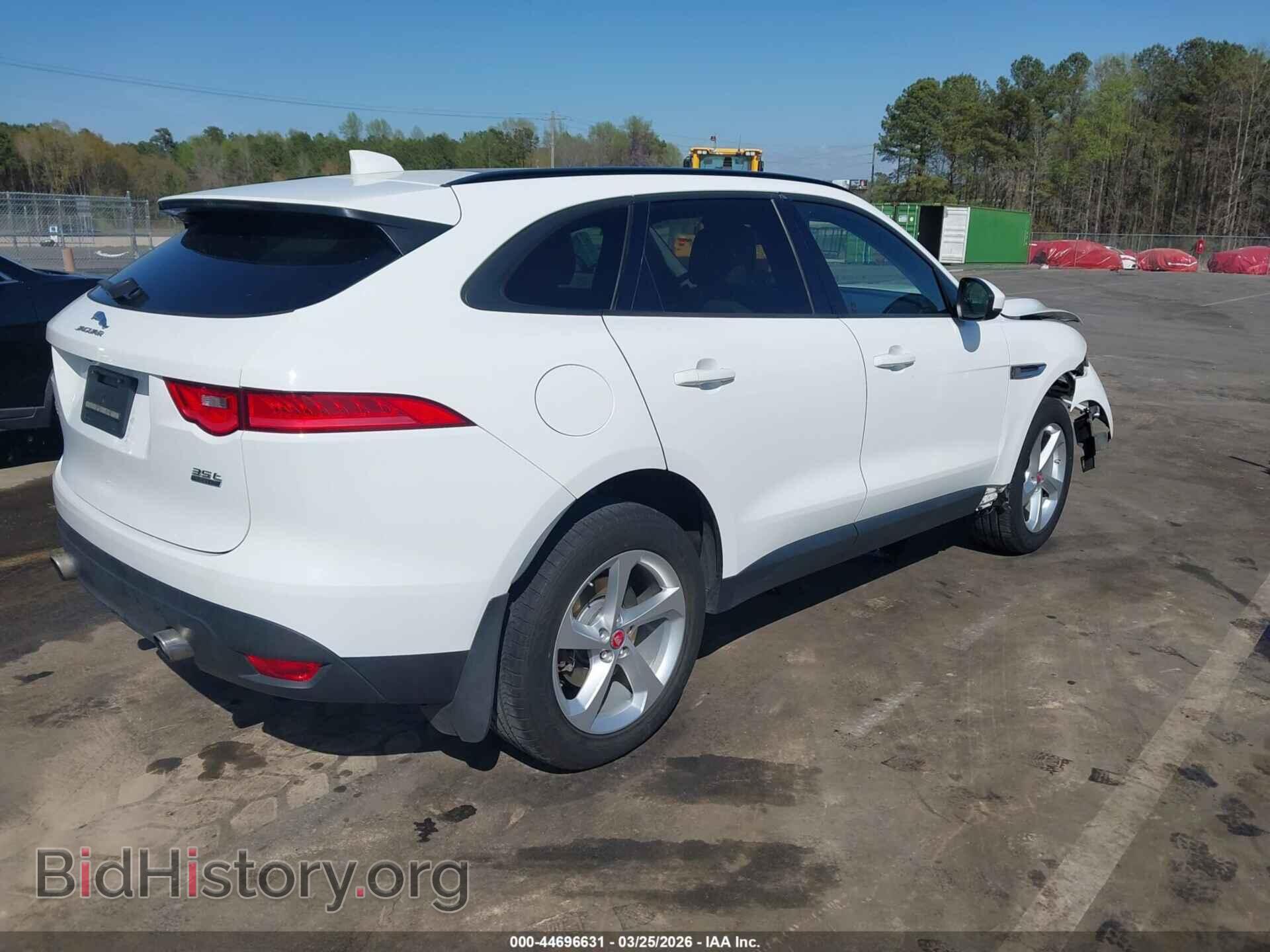 2017 JAGUAR F-PACE - VIN: SADCJ2BV2HA889652 - Фото 4