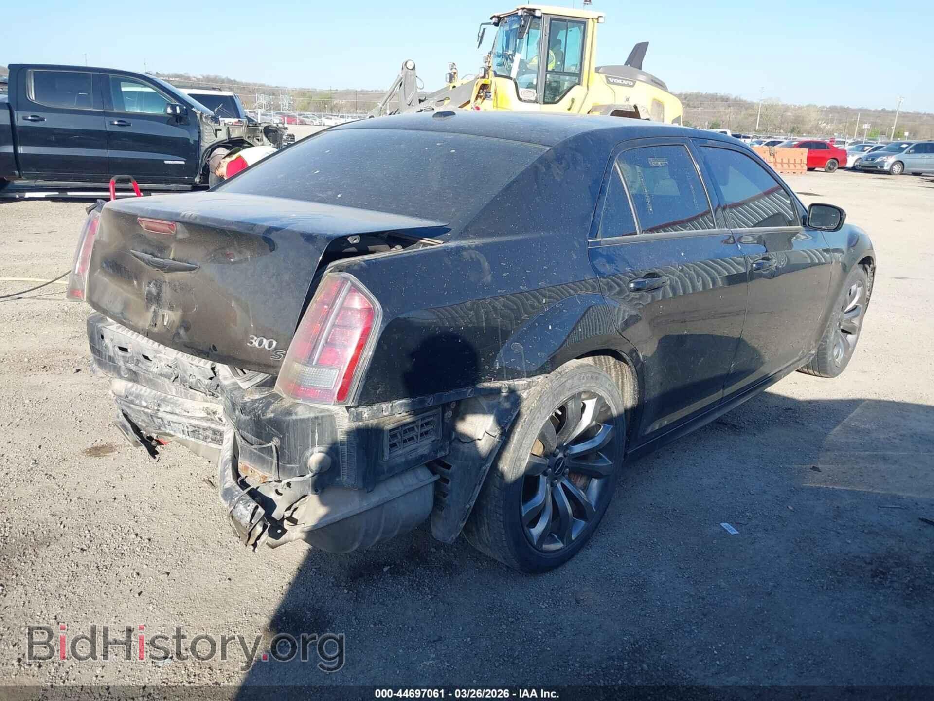 2014 CHRYSLER 300 - VIN: 2C3CCABG2EH355490 - Фото 4