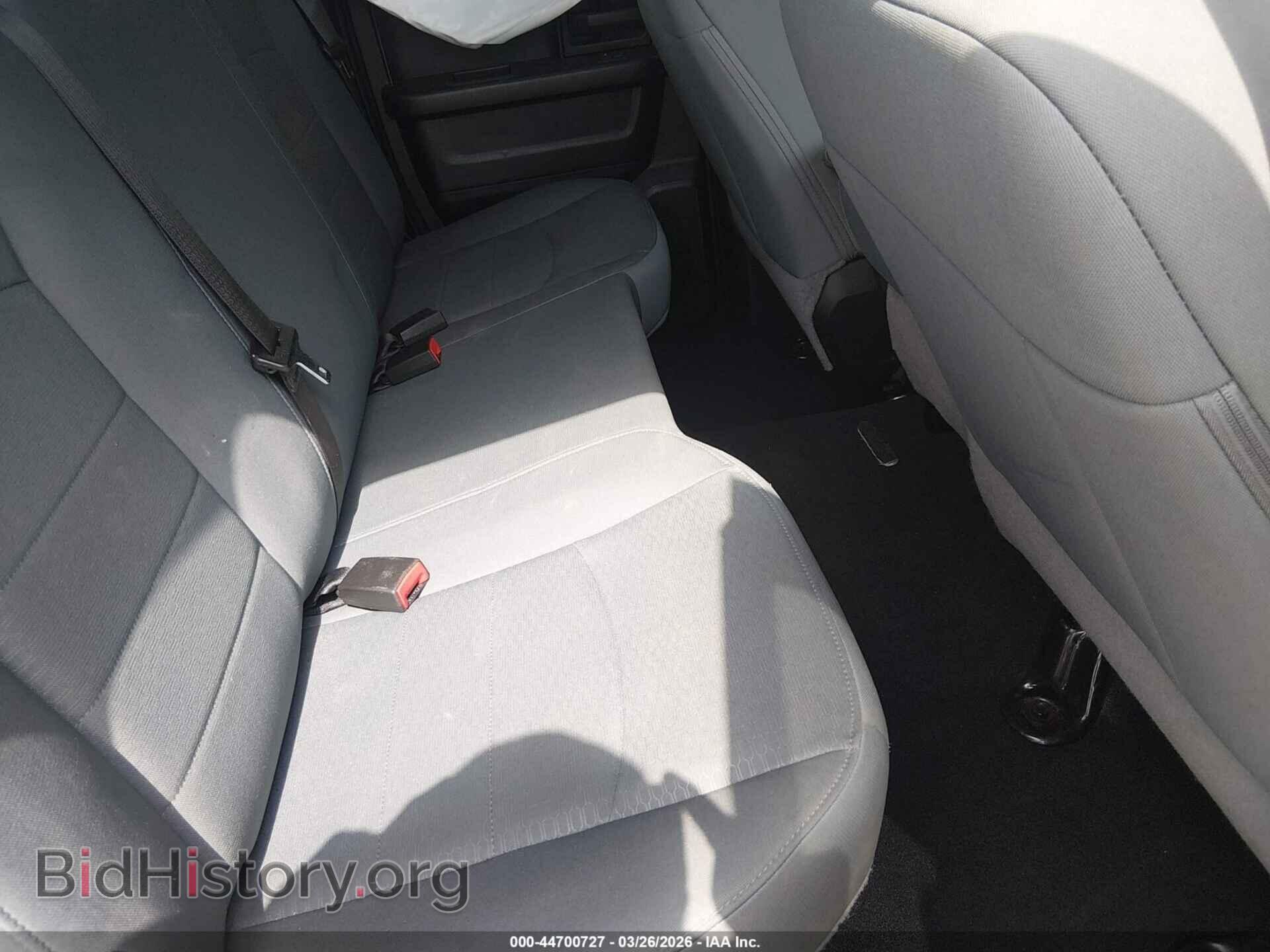 2018 RAM 1500 - VIN: 1C6RR6FG4JS299378 - Фото 8