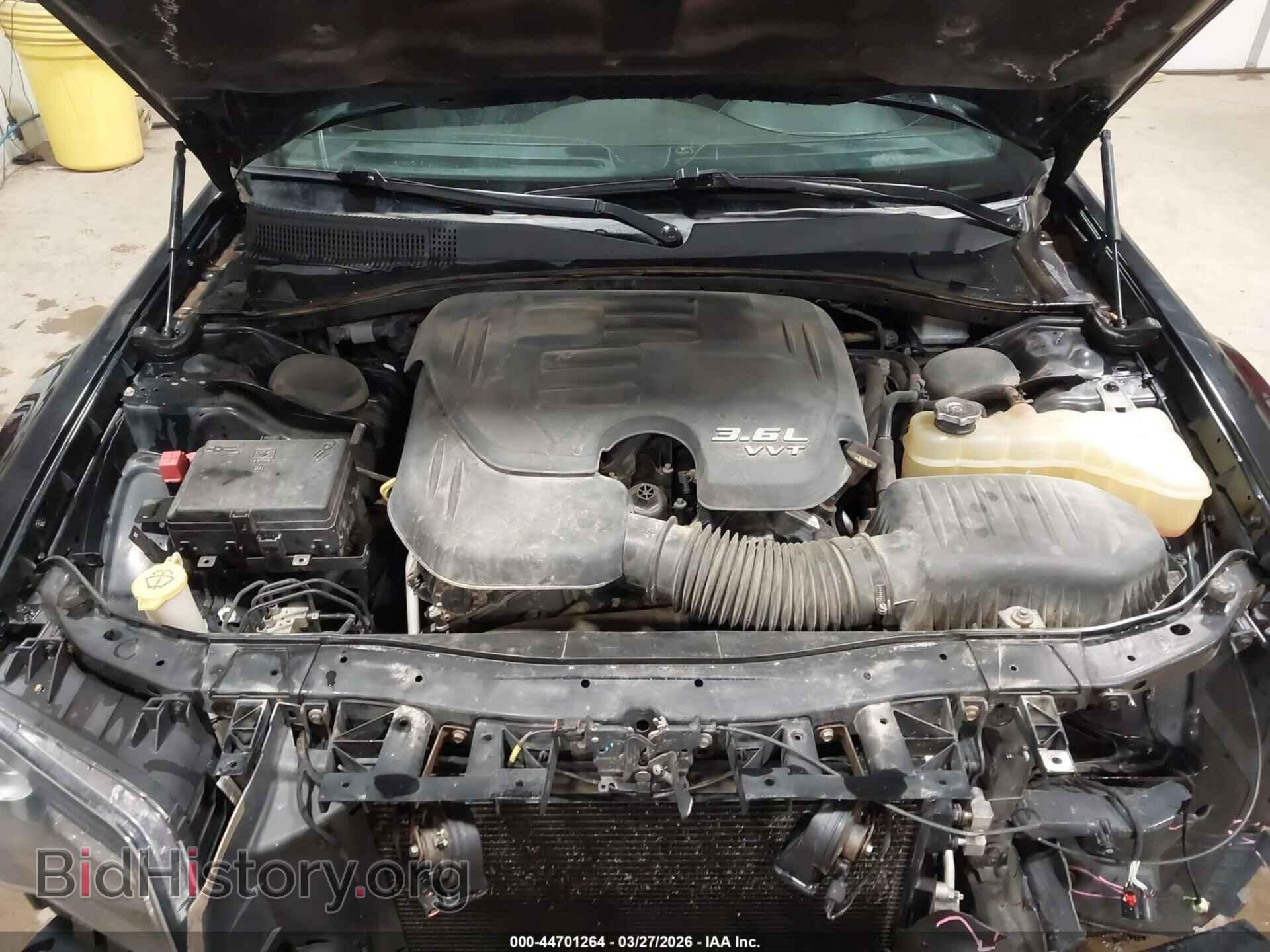 2018 CHRYSLER 300 - VIN: 2C3CCAGG1JH191894 - Фото 10
