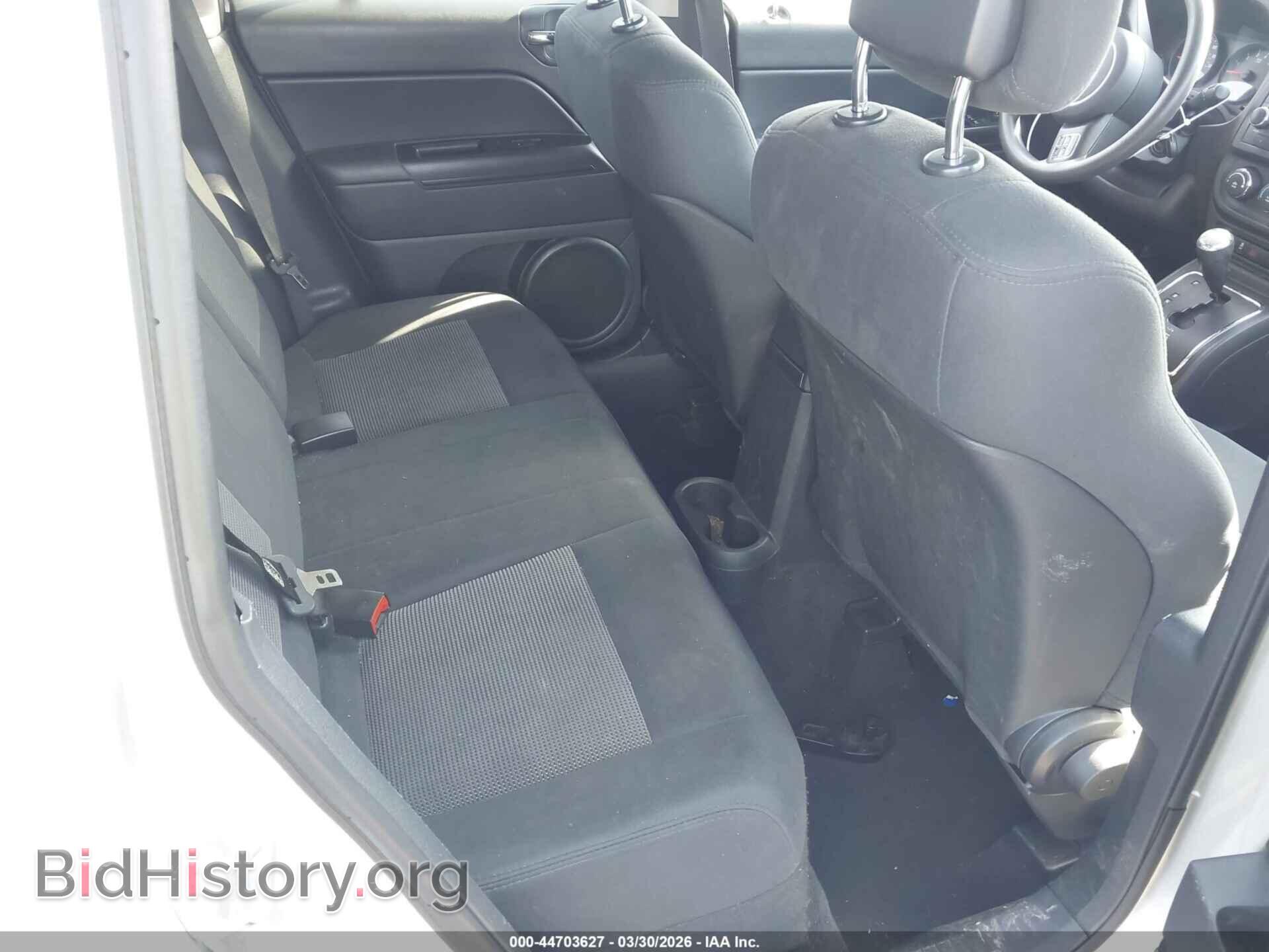 2011 JEEP COMPASS - VIN: 1J4NT1FAXBD248829 - Photo 8