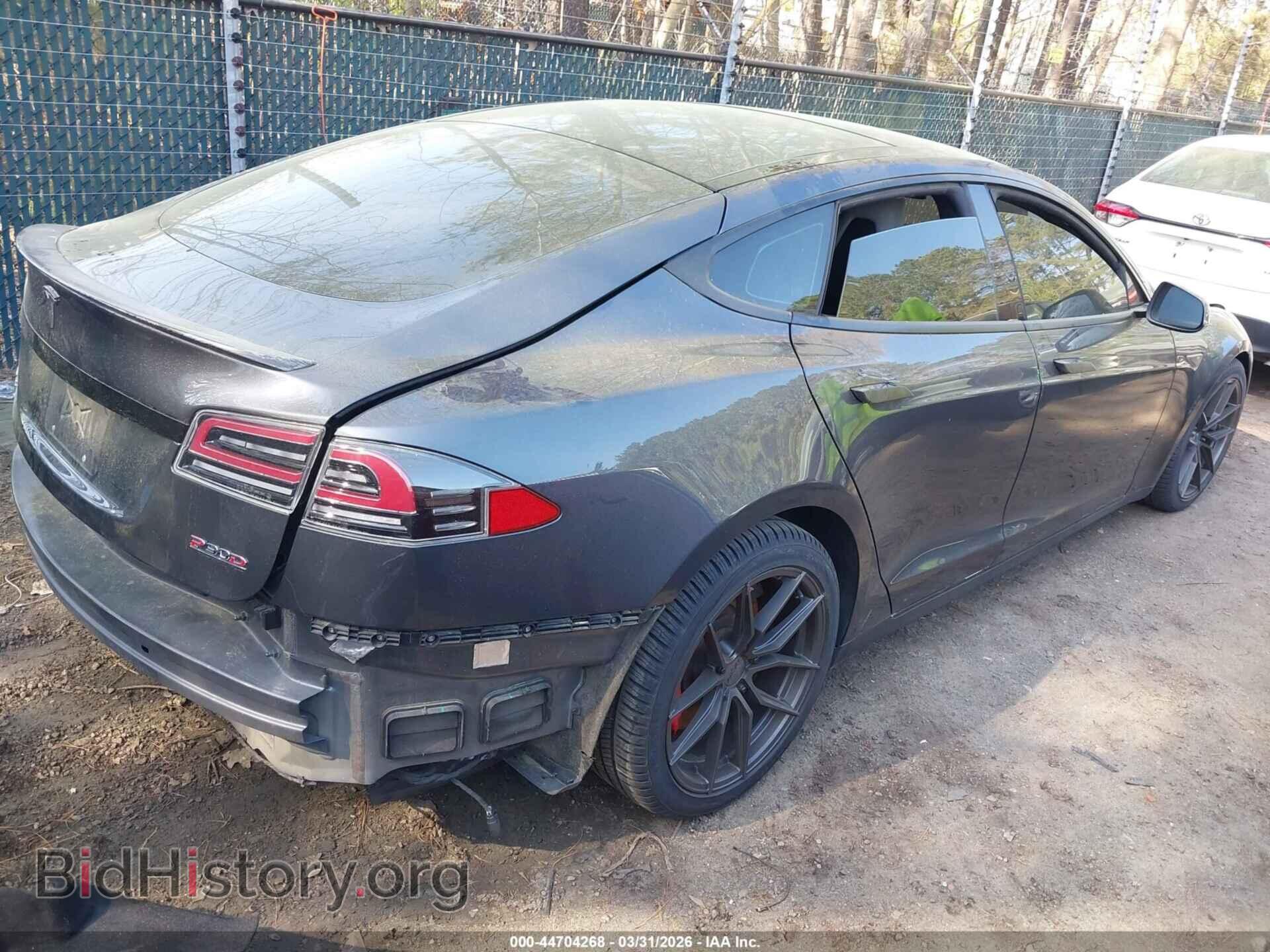 2015 TESLA MODEL S - VIN: 5YJSA1E40FF116638 - Photo 4