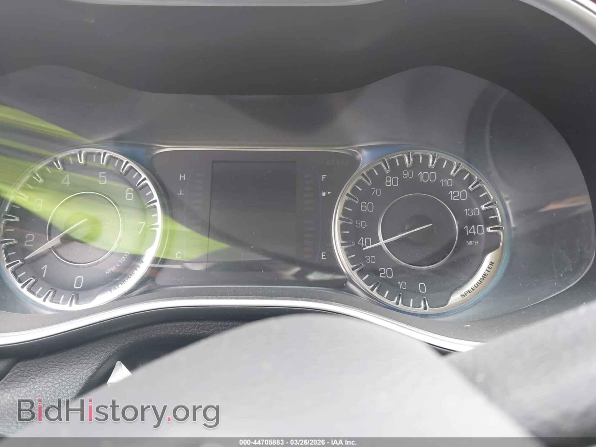 2015 CHRYSLER 200 - VIN: 1C3CCCAB1FN649098 - Фото 7