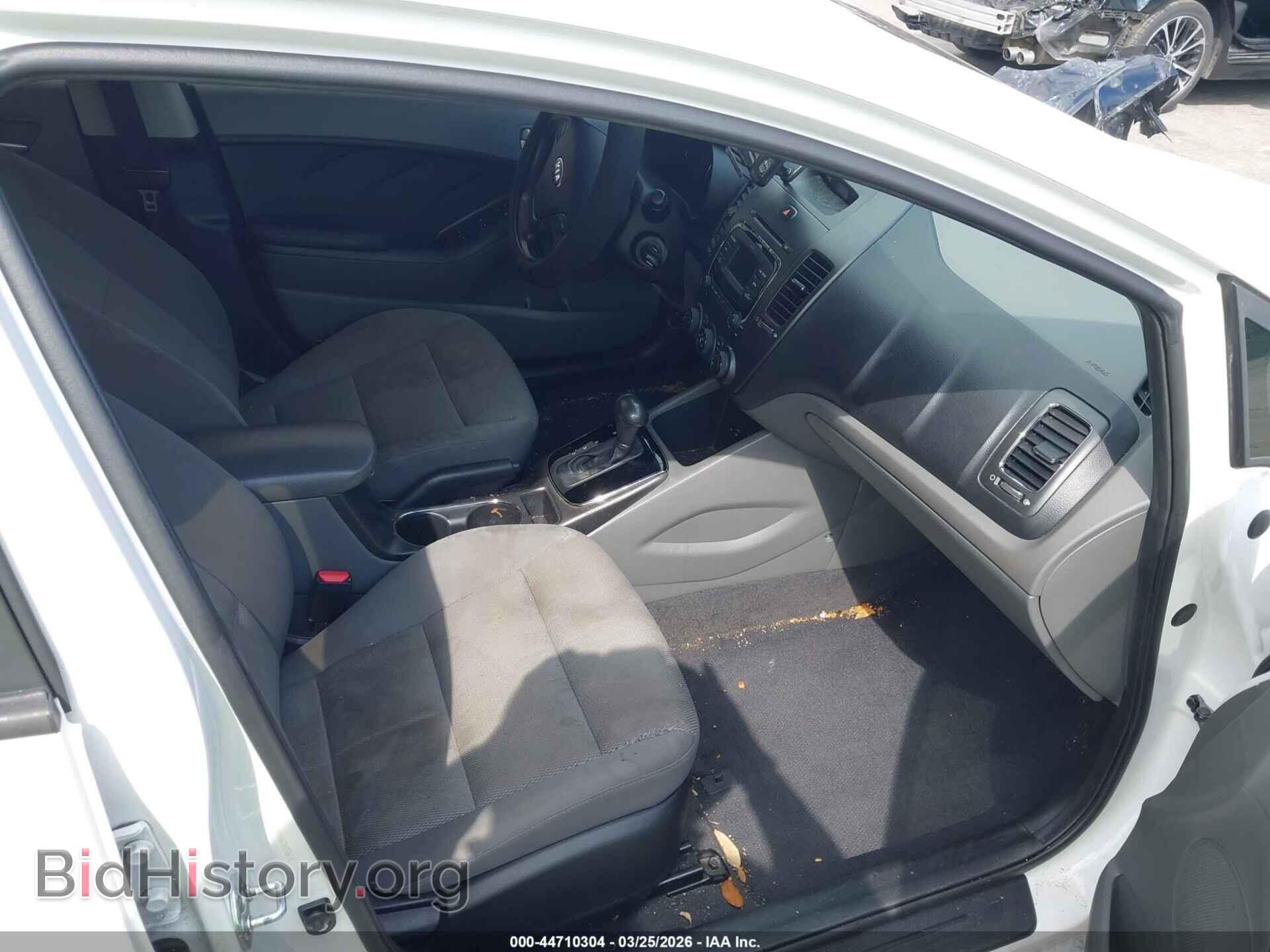 2017 KIA FORTE - VIN: 3KPFK4A78HE085518 - Фото 5