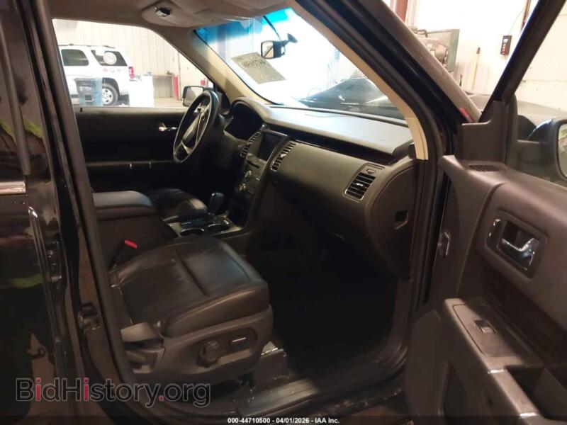 2017 Ford FLEX (VIN 2FMHK6C86HBA05386) — photo 5 of 16