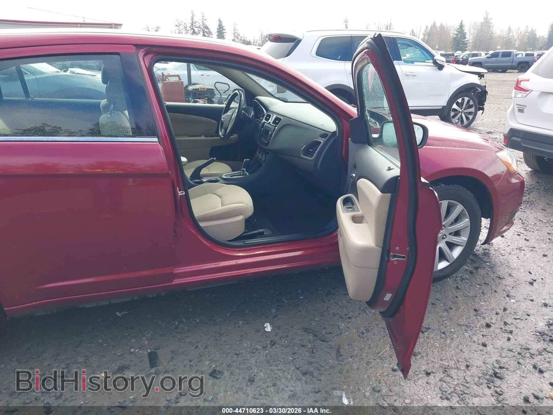 2011 CHRYSLER 200 - VIN: 1C3BC1FG9BN512960 - Фото 5