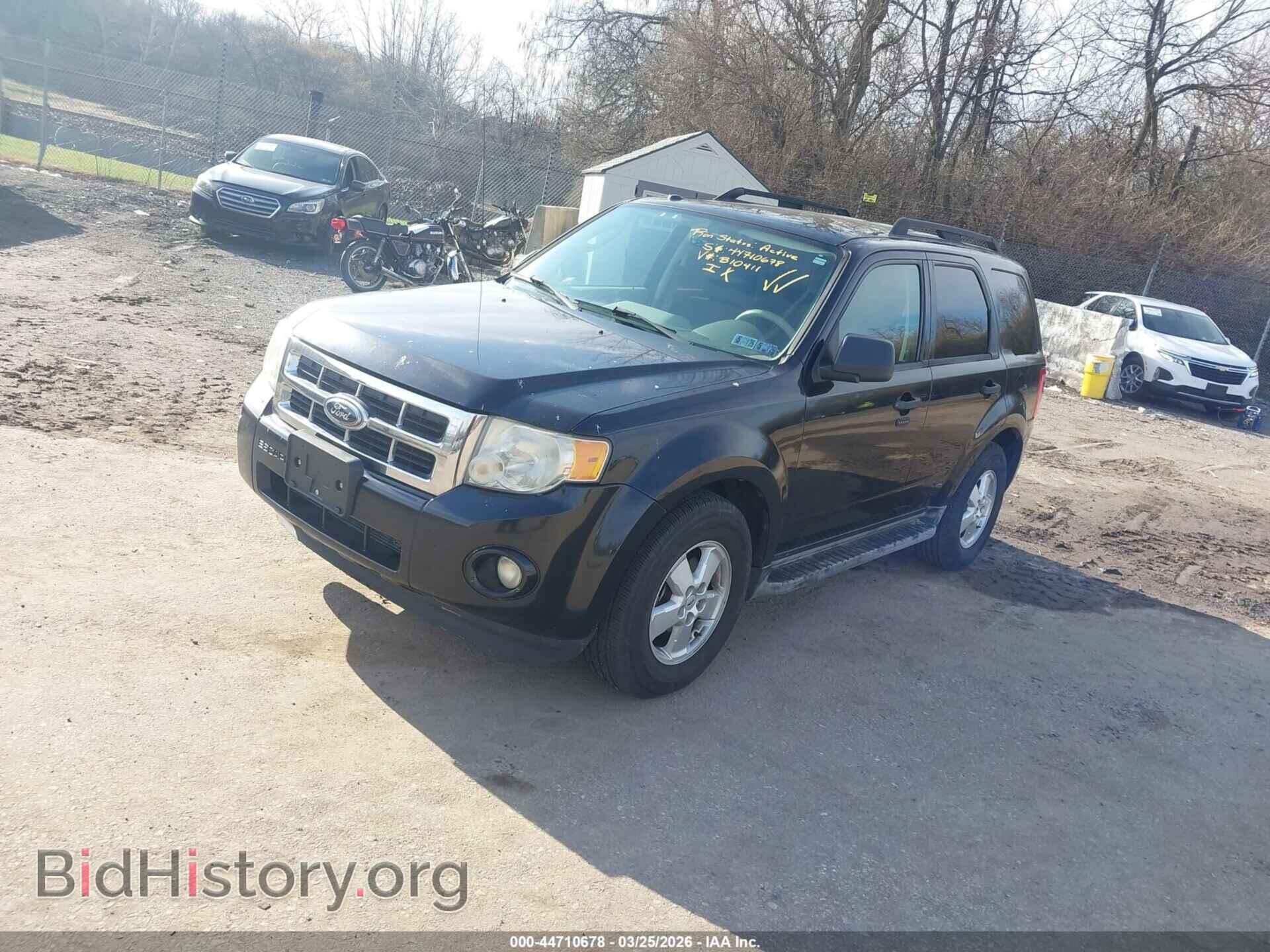 2010 FORD ESCAPE - VIN: 1FMCU0DG7AKB10411 - Фото 2