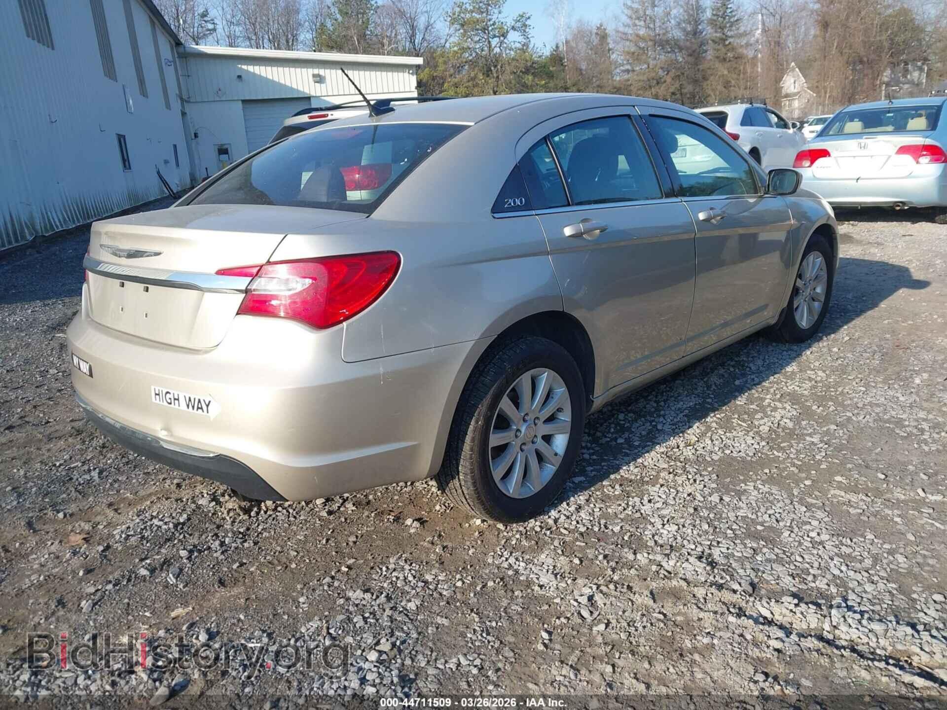 2013 CHRYSLER 200 - VIN: 1C3CCBBB4DN745149 - Photo 4