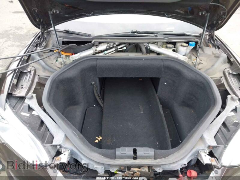 2013 Tesla MODEL S (VIN 5YJSA1CN1DFP04377) — фото 10 из 17