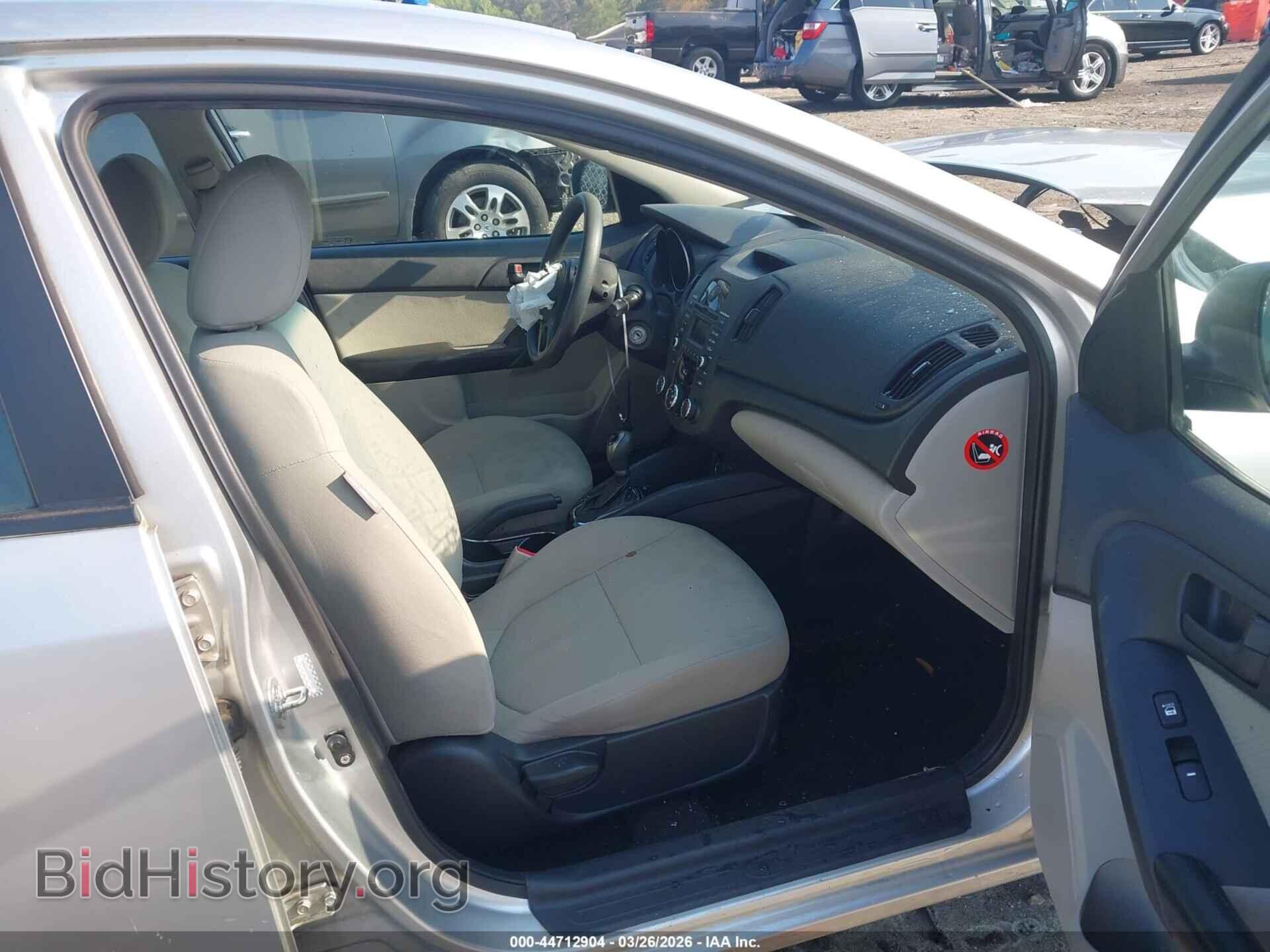 2012 KIA FORTE - VIN: KNAFU4A25C5636634 - Фото 5